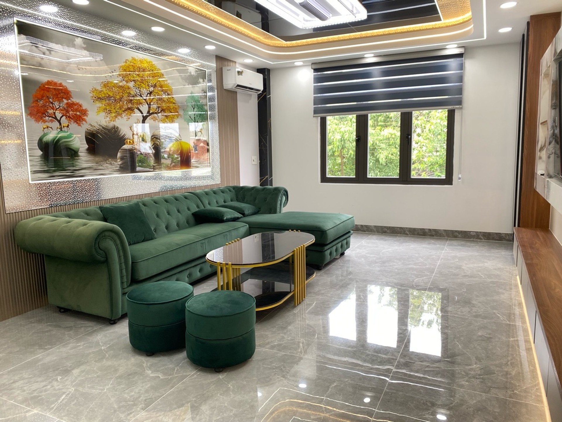 🔥 THỚI AN – 5 TẦNG XÂY MỚI – THANG MÁY – 84M² – XE TẢI ĐỖ CỬA – 8.7 TỶ 🔥
🏡 Căn nhà cần tham khảo
