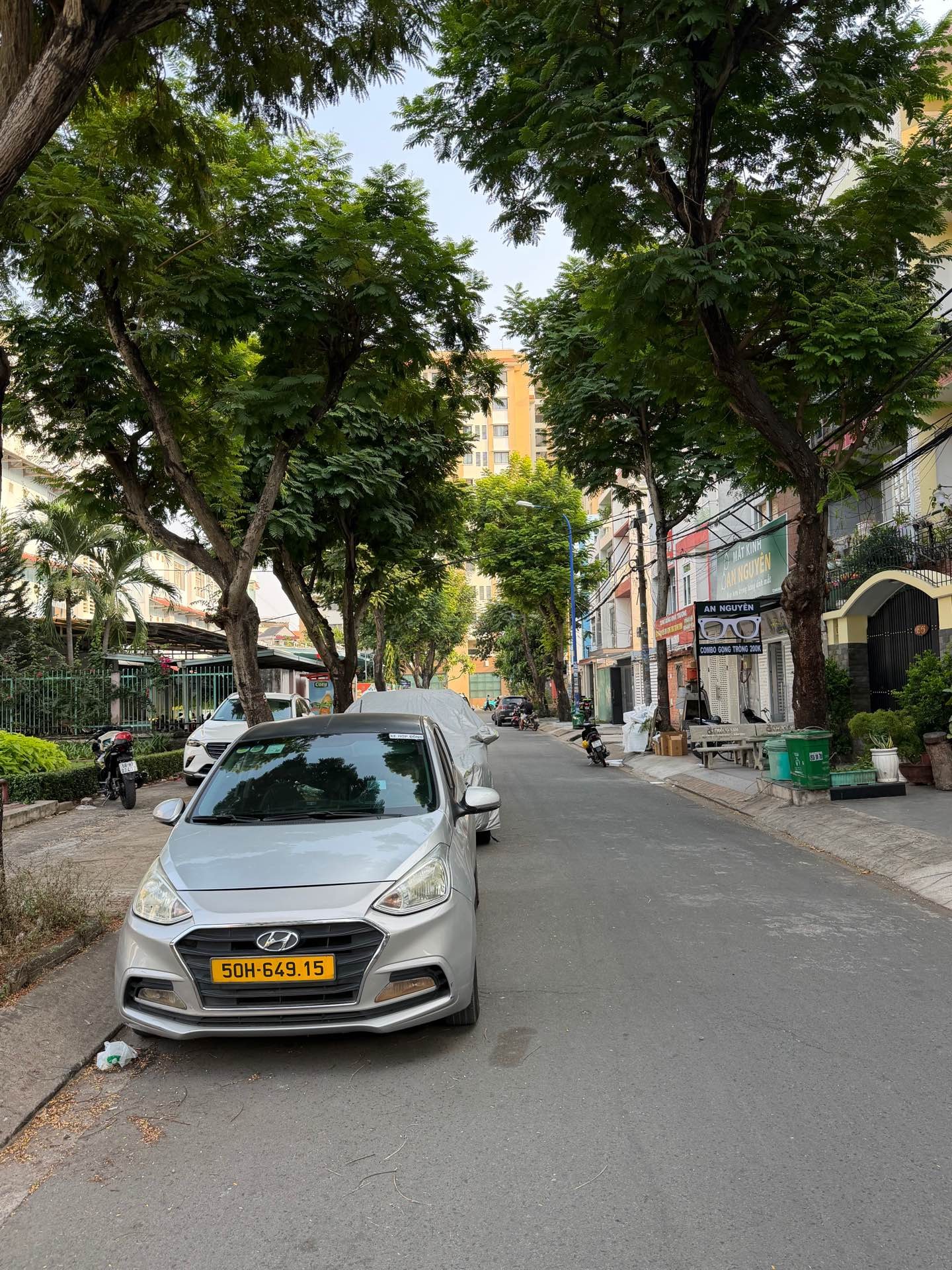 Bán nhà 4 tầng ngay gần khu 38ha, gần ga Metro Tham Lương, có công viên nội khu - hơn 80m2.