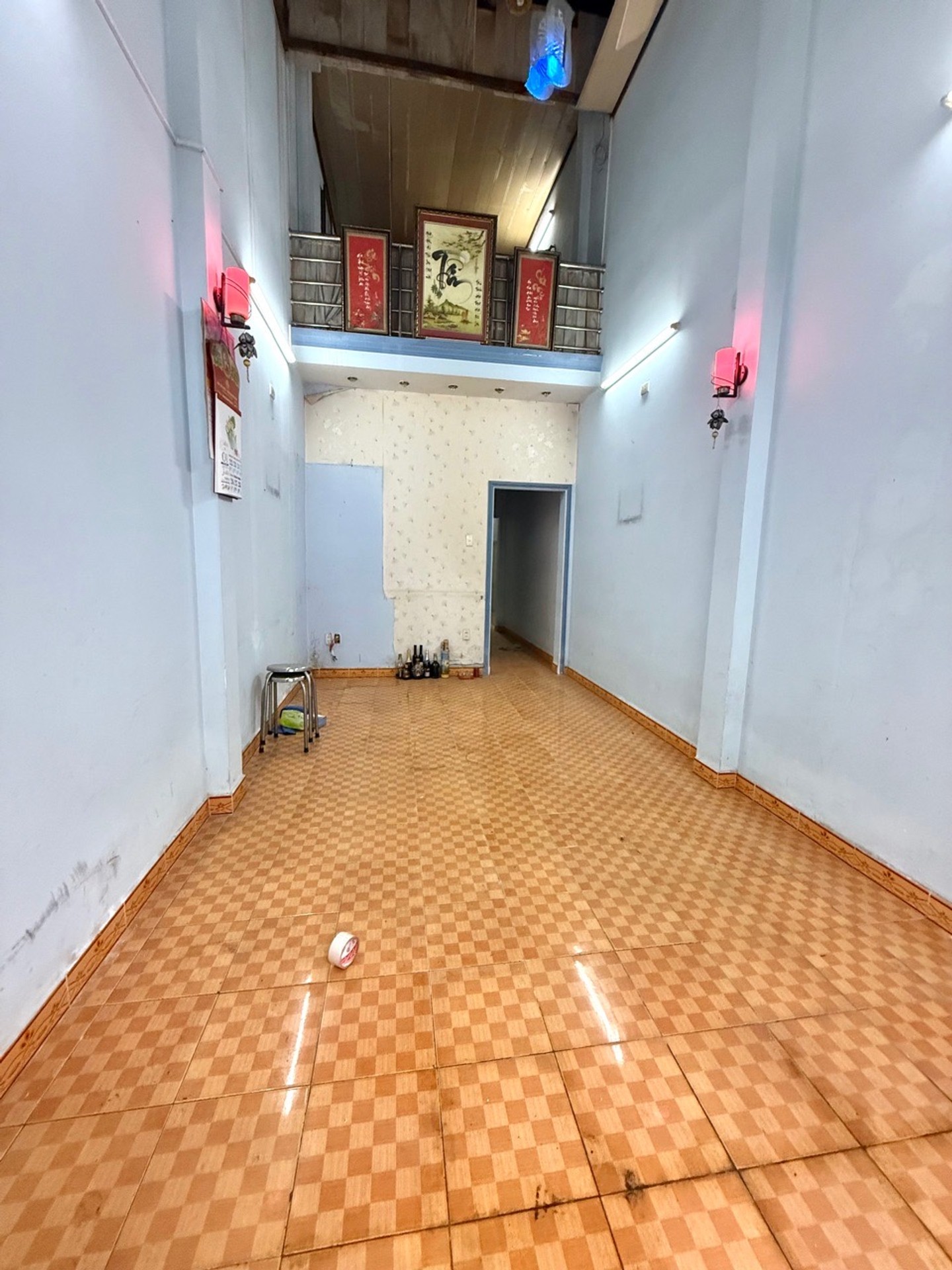 Nhà xinh Nguyễn Hữu Tiến gần ĐH Công Thương, giá hấp dẫn
