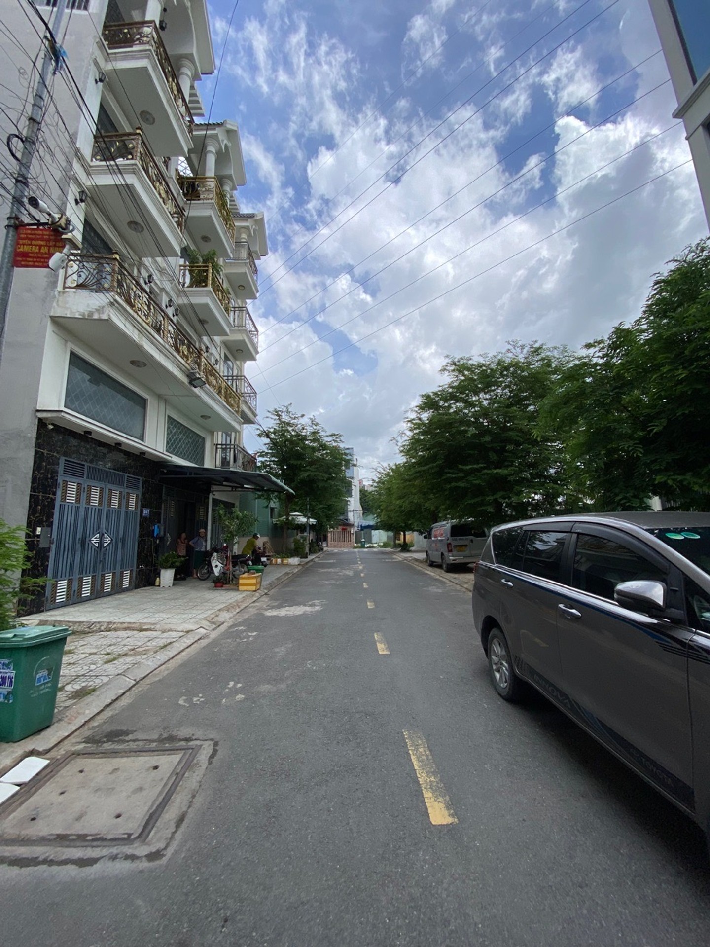 🌳 SỐNG GIỮA KHU DÂN CƯ XANH – HẺM 8M – GIÁP GÒ VẤP
Một căn nhà dành cho khách thích khu vực yên tĩ