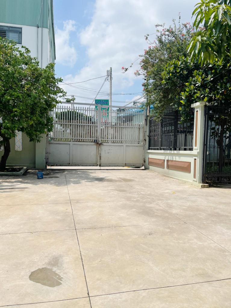 Khu Đất Vàng 3 Mặt Hẻm Xe Hơi - Tiềm Năng Sinh Lời Ở Quận 12