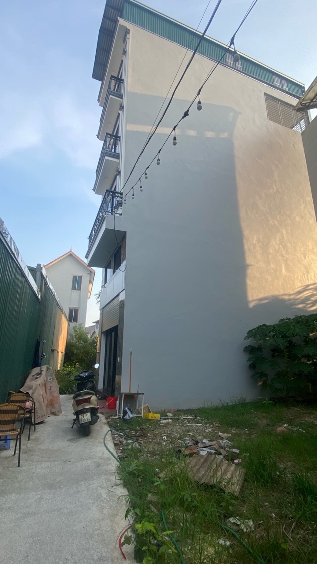 Nhanh tay sở hữu nhà 5 tầng siêu phẩm Vĩnh Khang - Giá tốt khó tin
LH: 0971.439.490