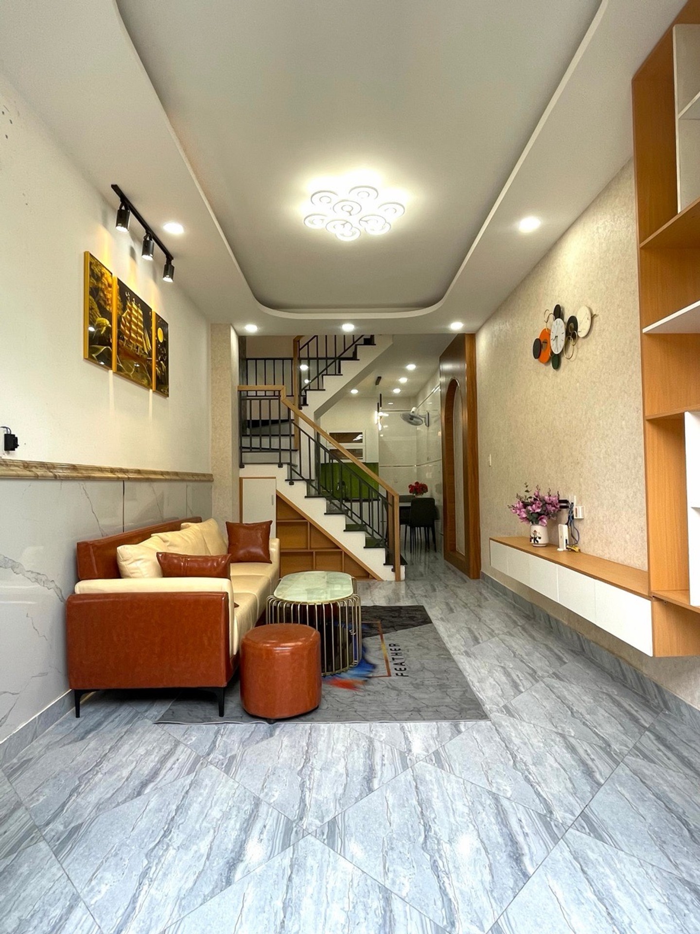 Nhà đẹp Tân Bình - 2 tầng, 2PN, giá hợp lý