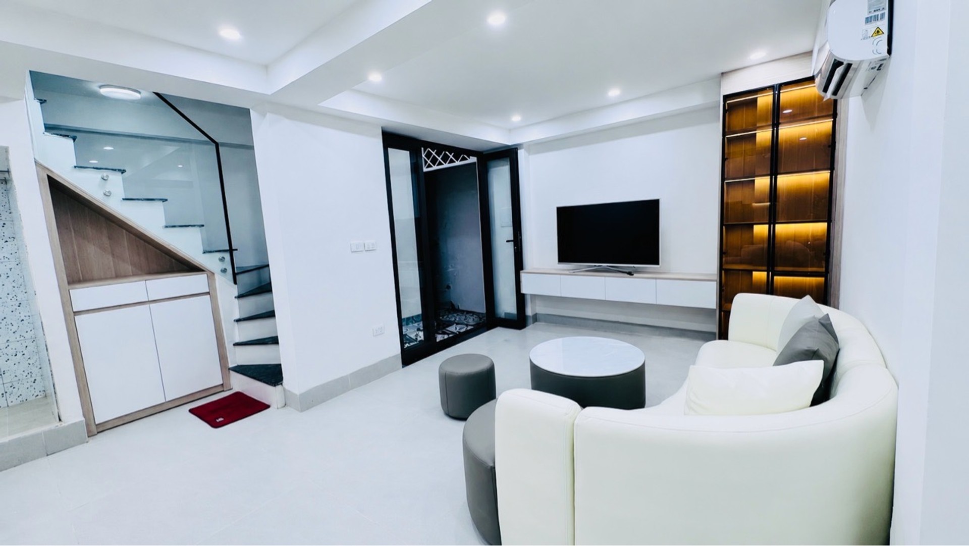 Nhà riêng trung tâm quận Đống Đa, thiết kế tinh tế, đầy đủ nội thất