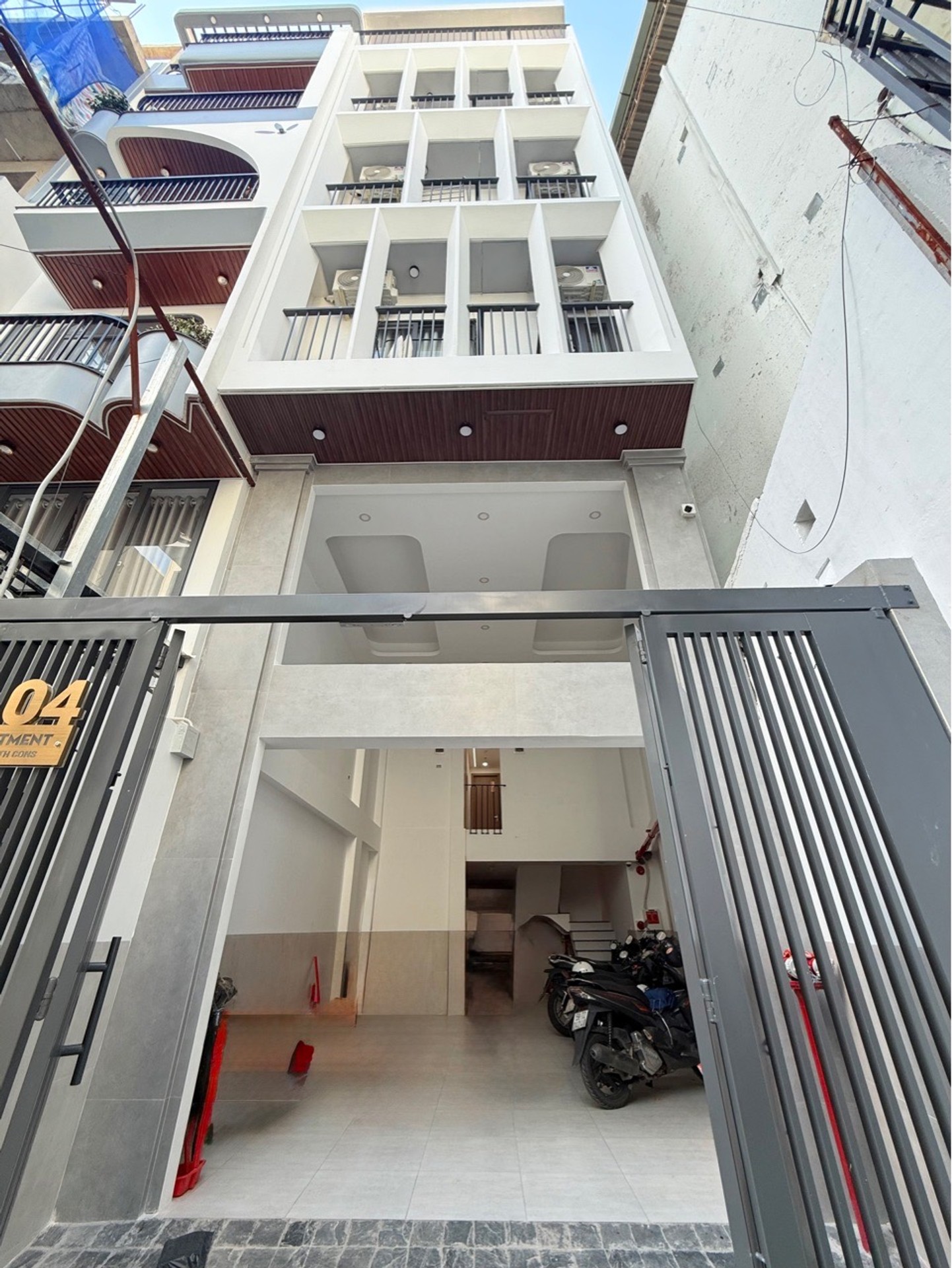 💎 TÒA CĂN HỘ DỊCH VỤ CAO CẤP – THANG MÁY – 17 STUDIO FULL NỘI THẤT
Không chỉ là một tòa nhà,