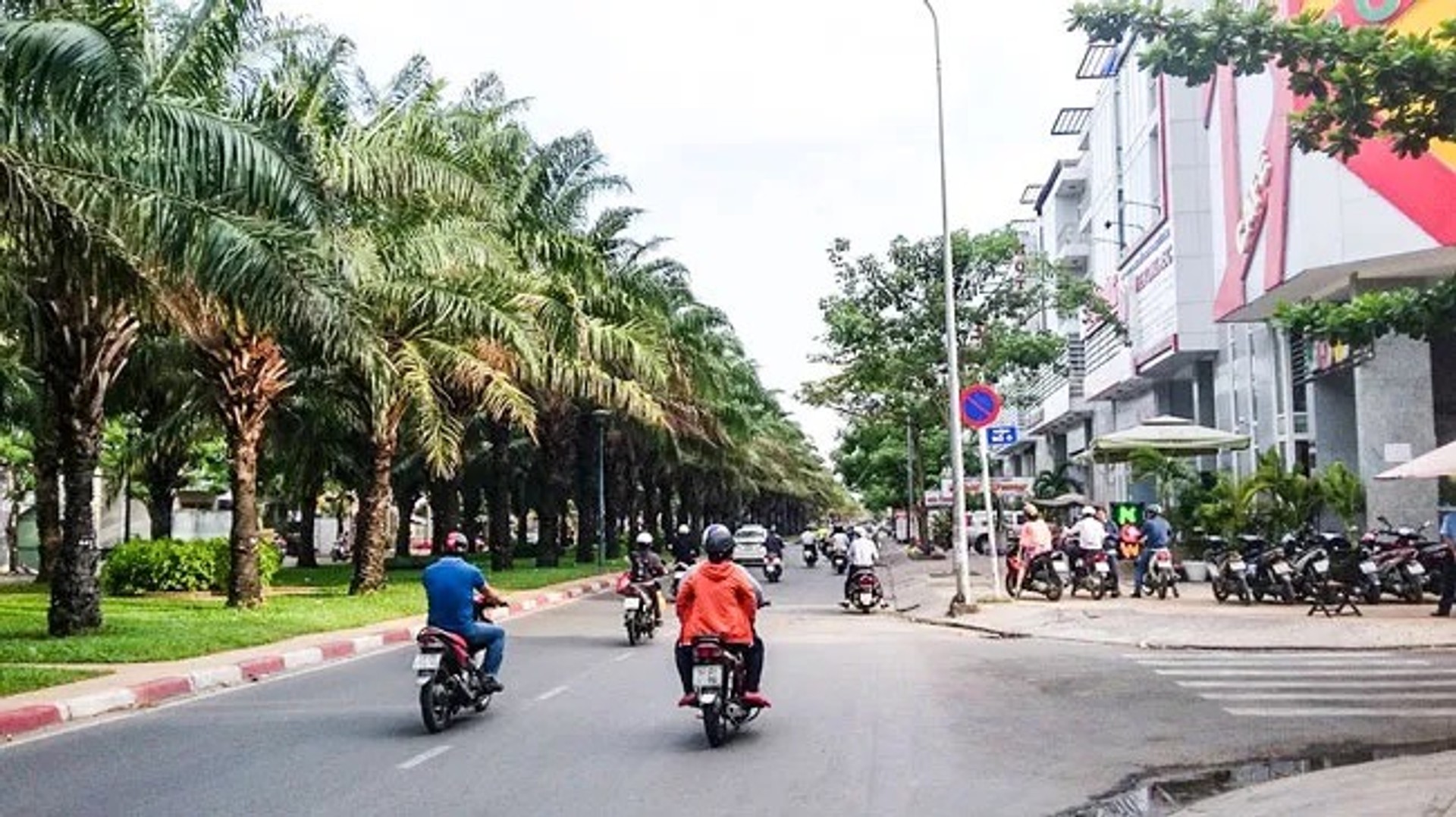 Nhà Mặt Phố Trung Sơn 6 Tầng Có Thang Máy, Giá Tốt