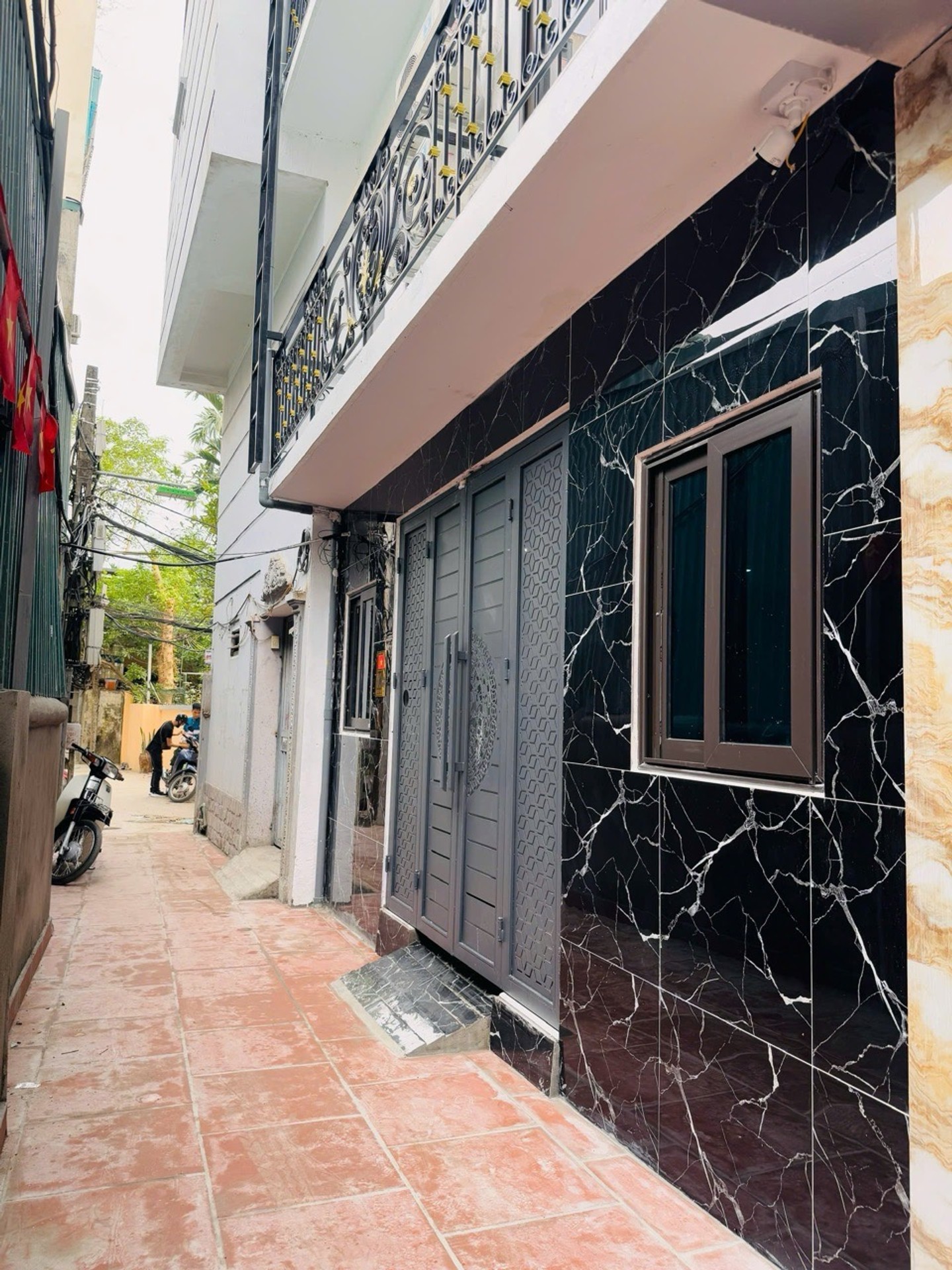 23.72.39.40.10A Đức Diễn, 7 tầng, thang máy, 50m2 12.7 tỷ