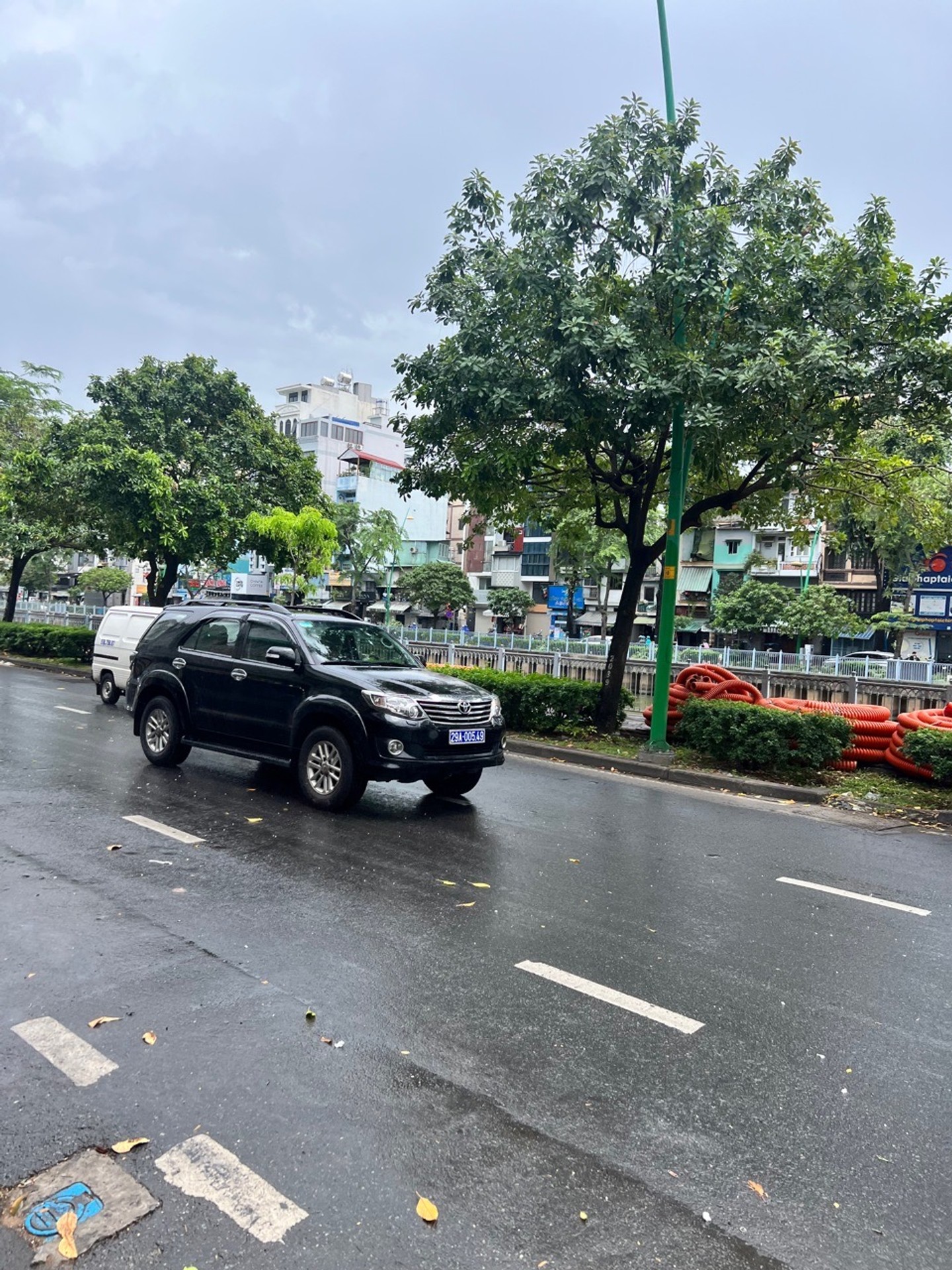 Nhà đẹp hẻm rộng, 4 tầng kiên cố, gần Hoàng Sa giá yêu thương