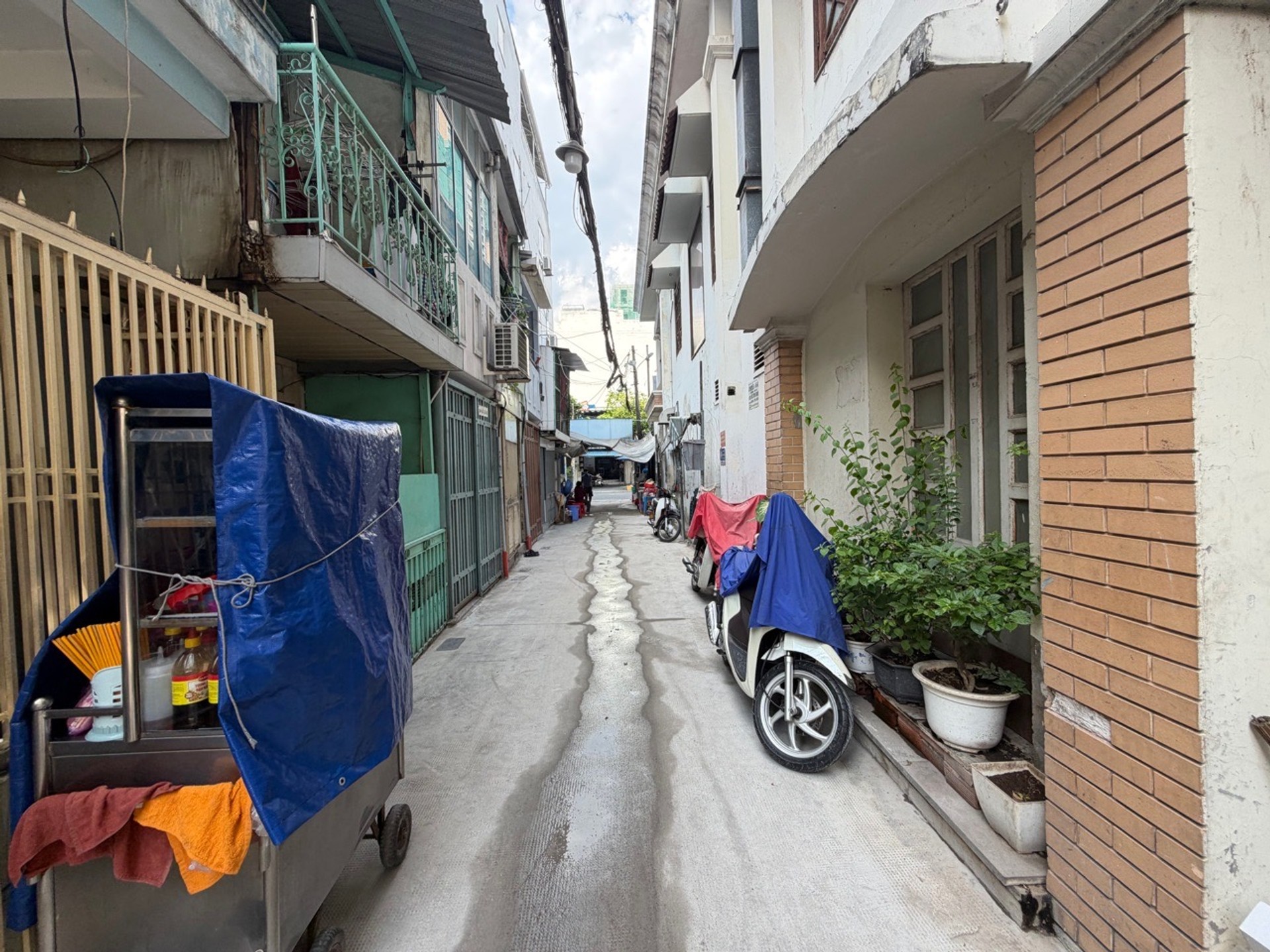 Nhà 3 tầng sang trọng giữa lòng Quận 1, giá yêu thương