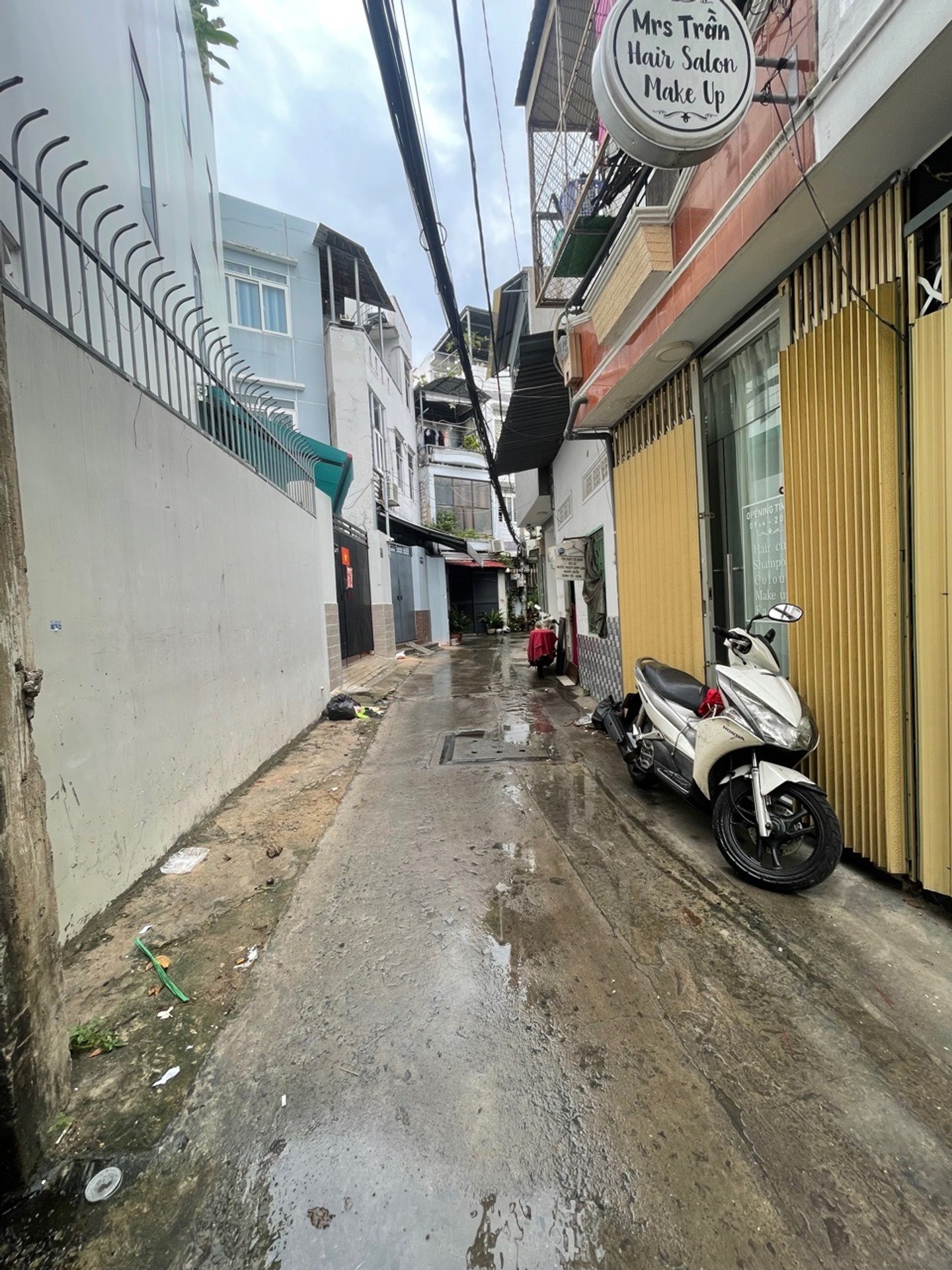 Bán nhà 2 tầng hẻm xe hơi Nguyễn Thượng Hiền, diện tích 16.4m2, giá 3.2 tỷ có thương lượng