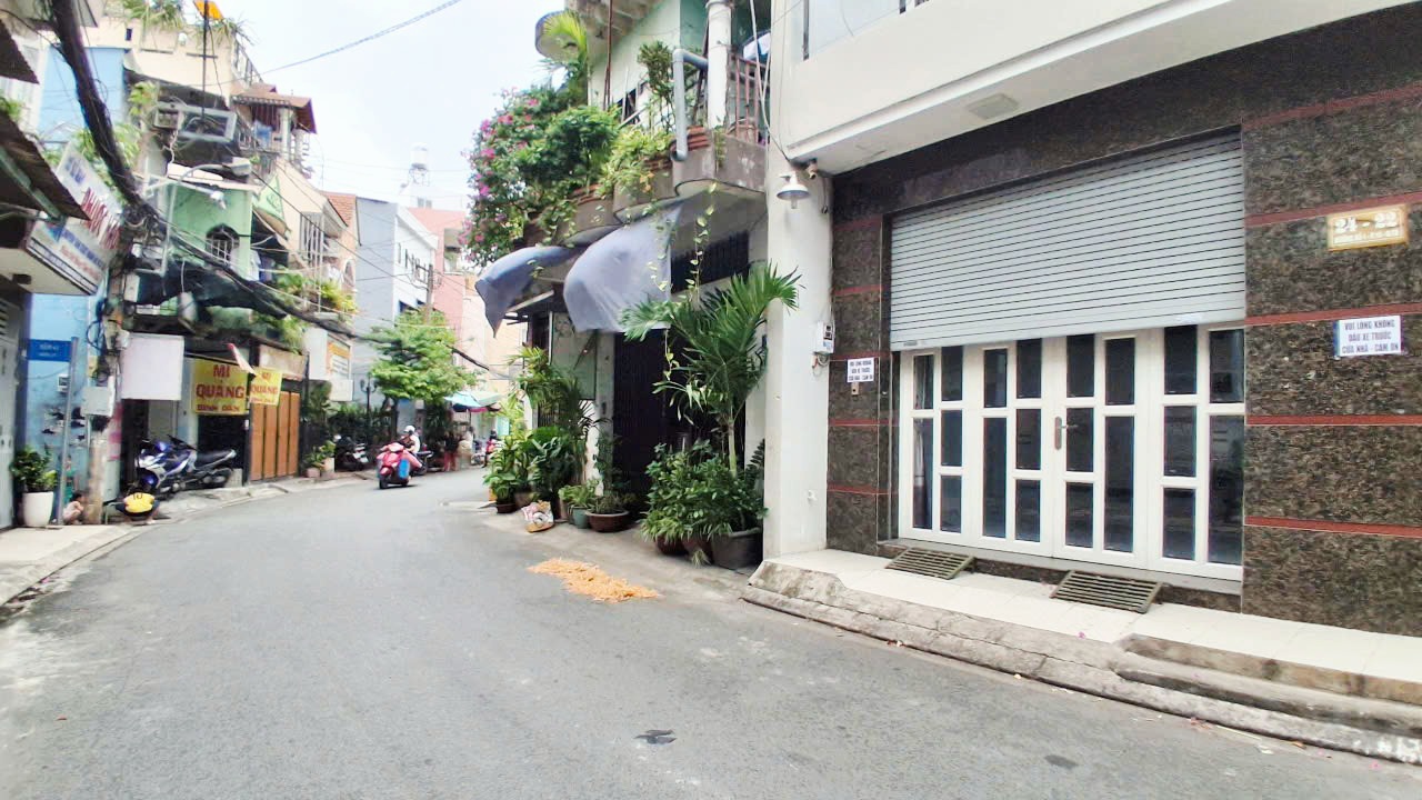 Ngang 4.2m x 12m ,chỉ 3.5 đồng, hẽm xe hơi 4m, ngay trục Nguyễn Văn Luông nối dài, CV Bình Phú