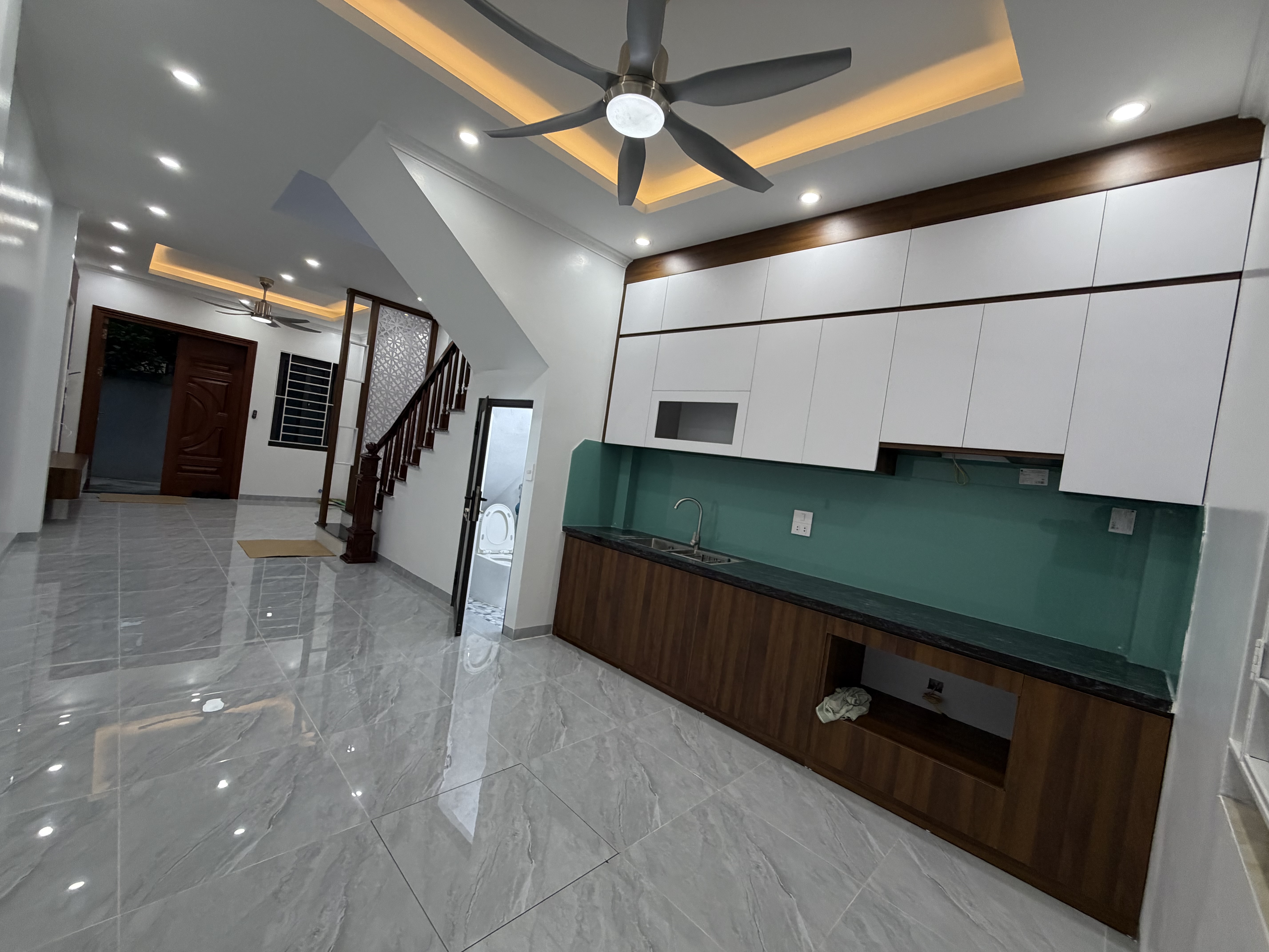 NHÀ ĐẸP CỰU QUÁN - ĐỨC THƯỢNG - 50M Ô TÔ TẢI ĐỖ - 2 THOÁNG TRƯỚC SAU - NỞ HẬU - 0397 931 387