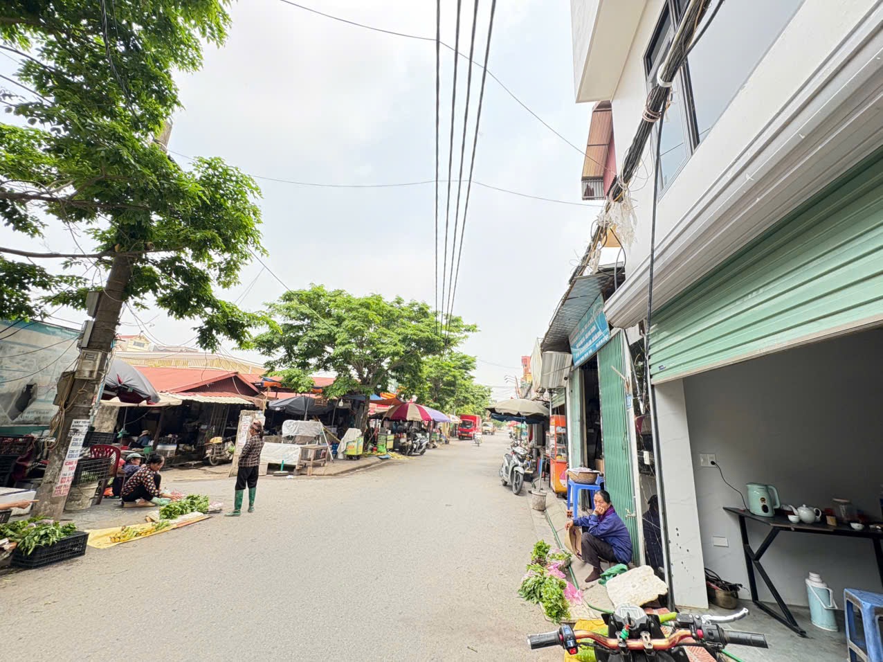TRỤC KINH DOANH BẤT CHẤP MỌI MẶT HÀNG-NGAY ĐƯỜNG GOM TAY CAO TỐC-GẦN KCN THĂNG LONG-CẦU THĂNG LONG