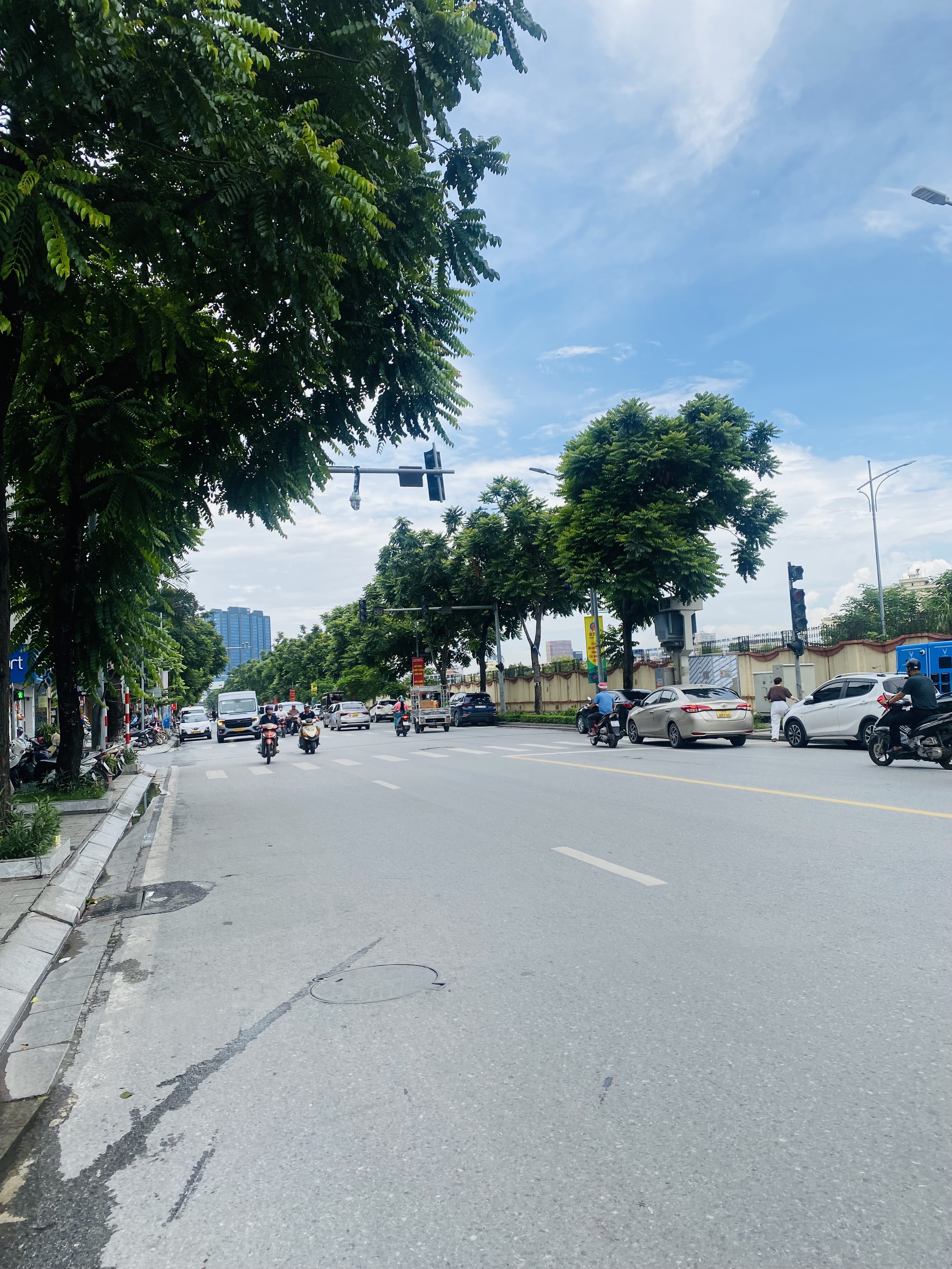 Nhà phân lô quân đội Lê Trọng Tấn-ngõ ô tô gần, giá cực tốt 9,7 tỷ