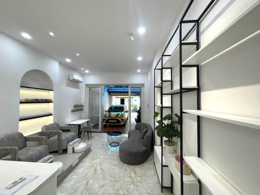 Nhà 4 tầng 80m2 gần mặt tiền Phạm Văn Chiêu, Cho Thuê 18tr/ Tháng