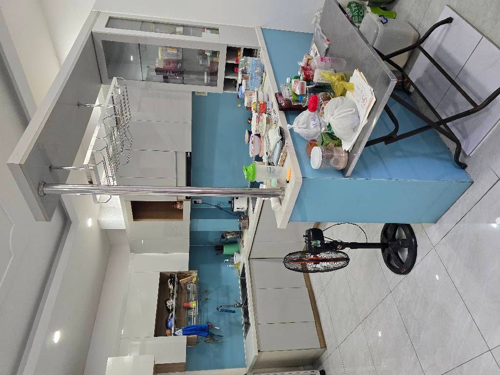 Bán nhà riêng 60m2, 5 tầng mặt tiền 5m khu Tên Lửa, Bình Trị Đông, Bình Tân, xe tăng vào nhà.