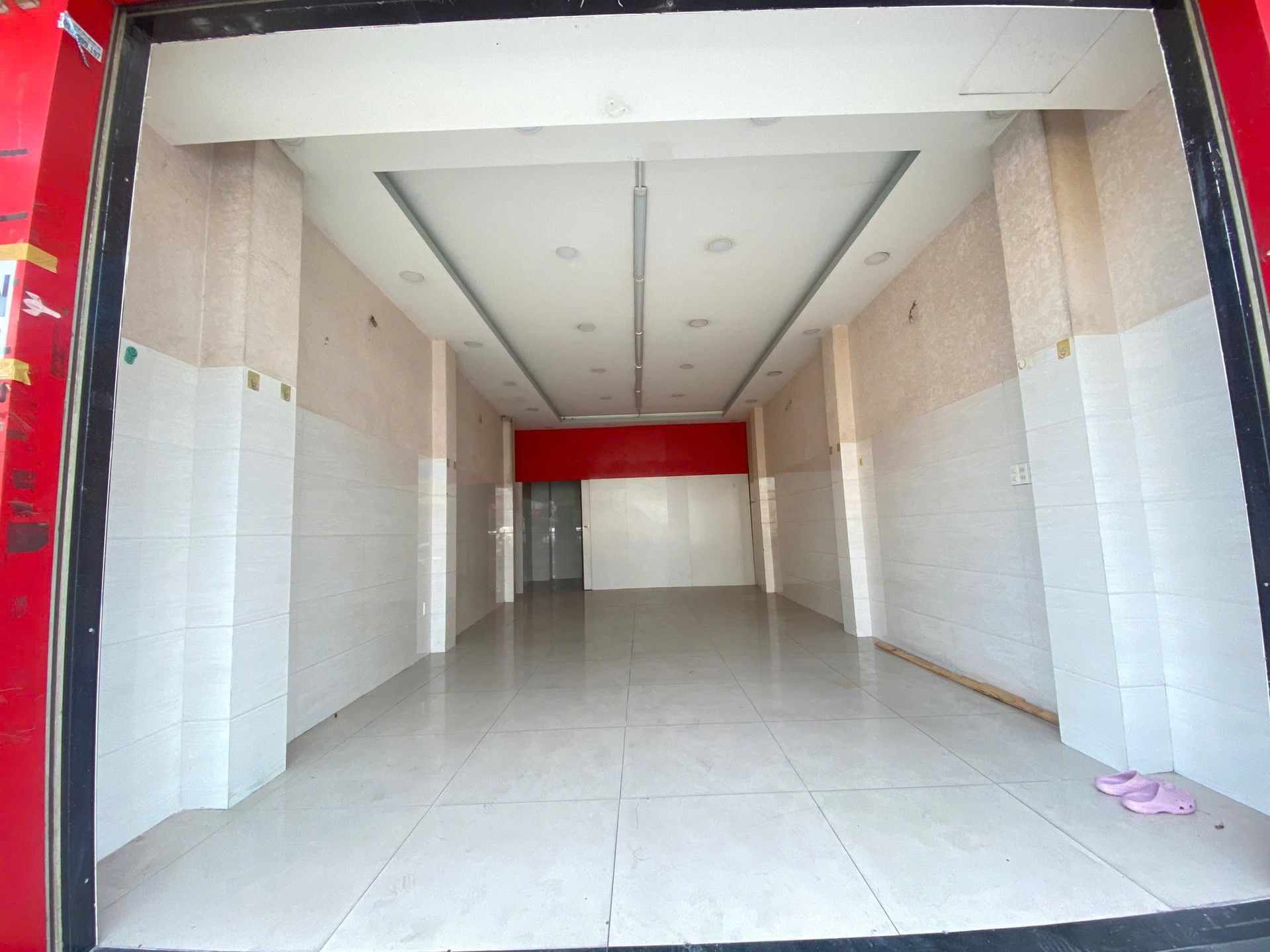 66M2-4Tầng-ngang4.5m-mặt tiền lạc long quân-p.8-Tân Bình-25tỷ