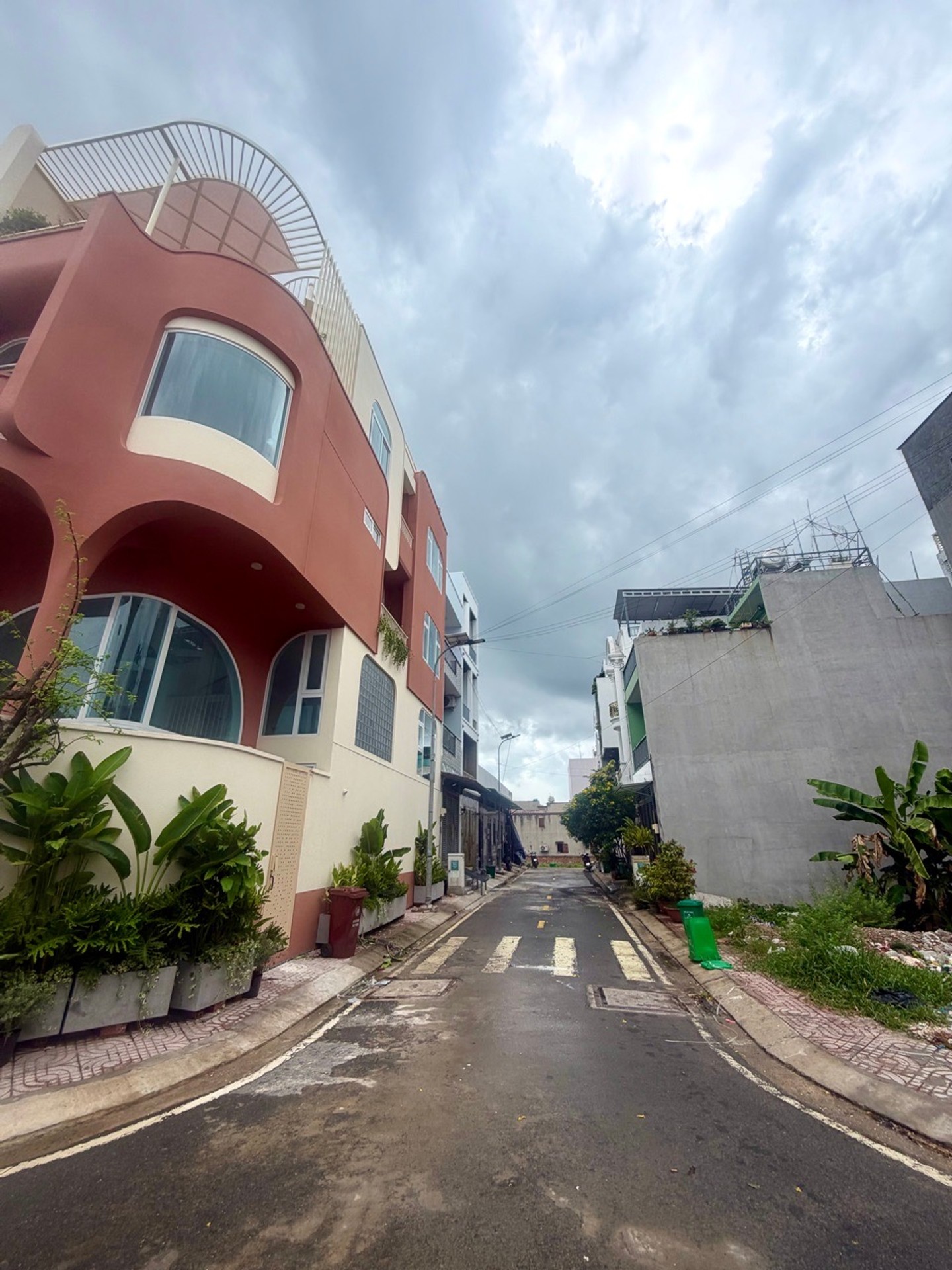 Bán nhà 4 tầng mới đẹp, 58m2, Bình Tân, giá 6,15 tỷ