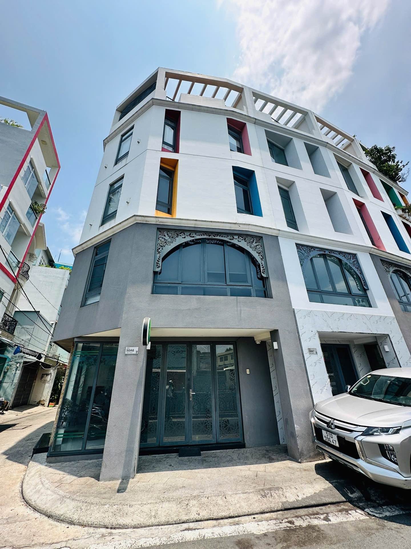 HIẾM - MẶT TIỀN CĂN GÓC 6 TẦNG THANG MÁY - 80M2 - VỊ TRÍ QUÁ ĐẸP KINH DOANH ĐỈNH