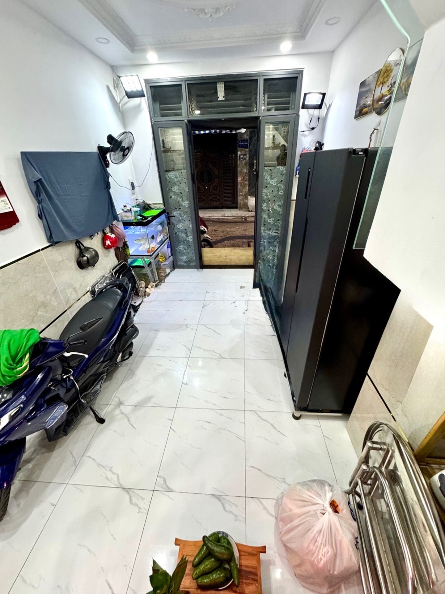 Bán nhà riêng 4 tầng tại phường Bình Tân, diện tích 28m2, giá 2.8 tỷ đồng