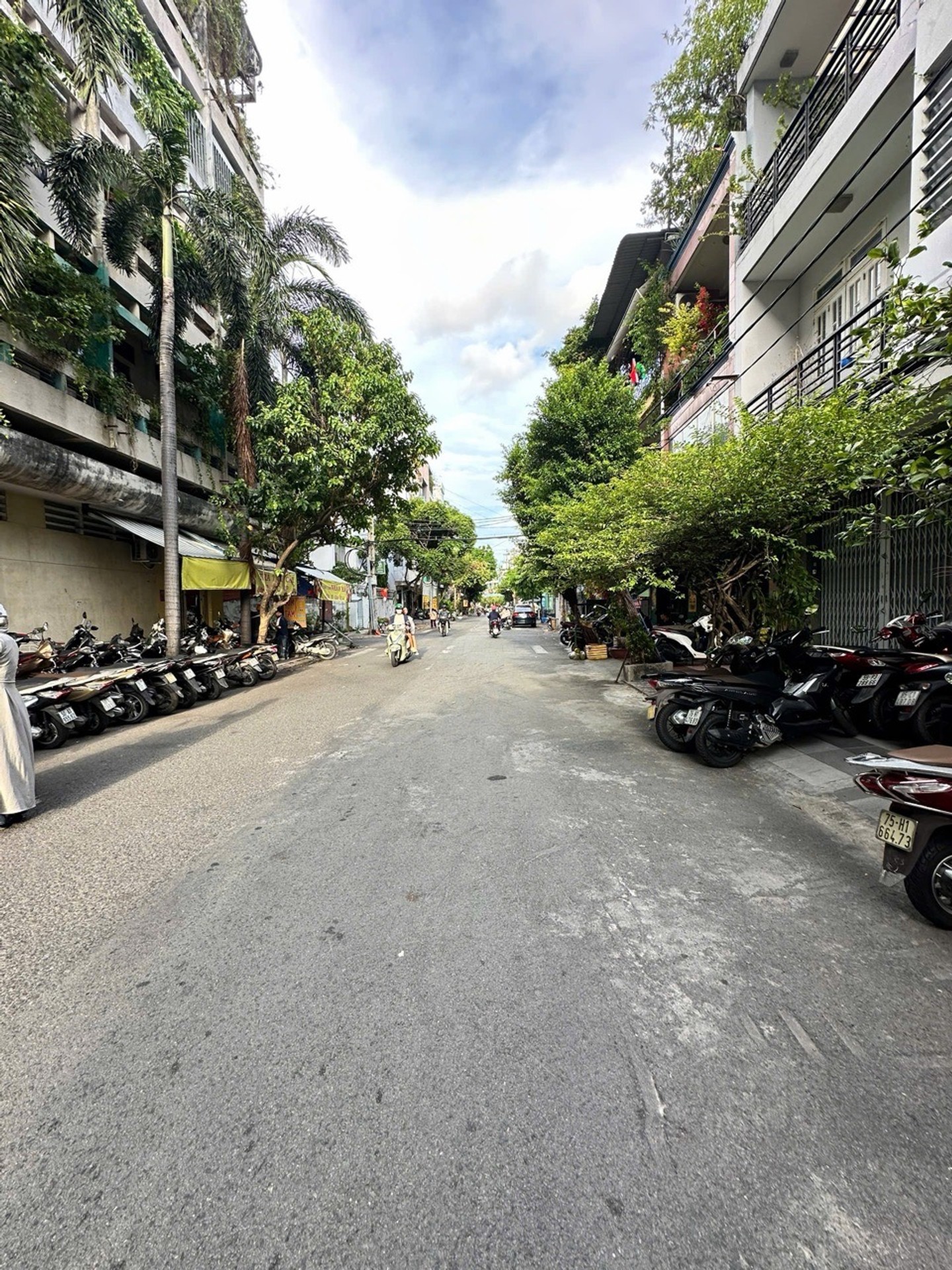 Căn hộ 2PN thoáng mát trung tâm Bàu Cát, giá tốt
