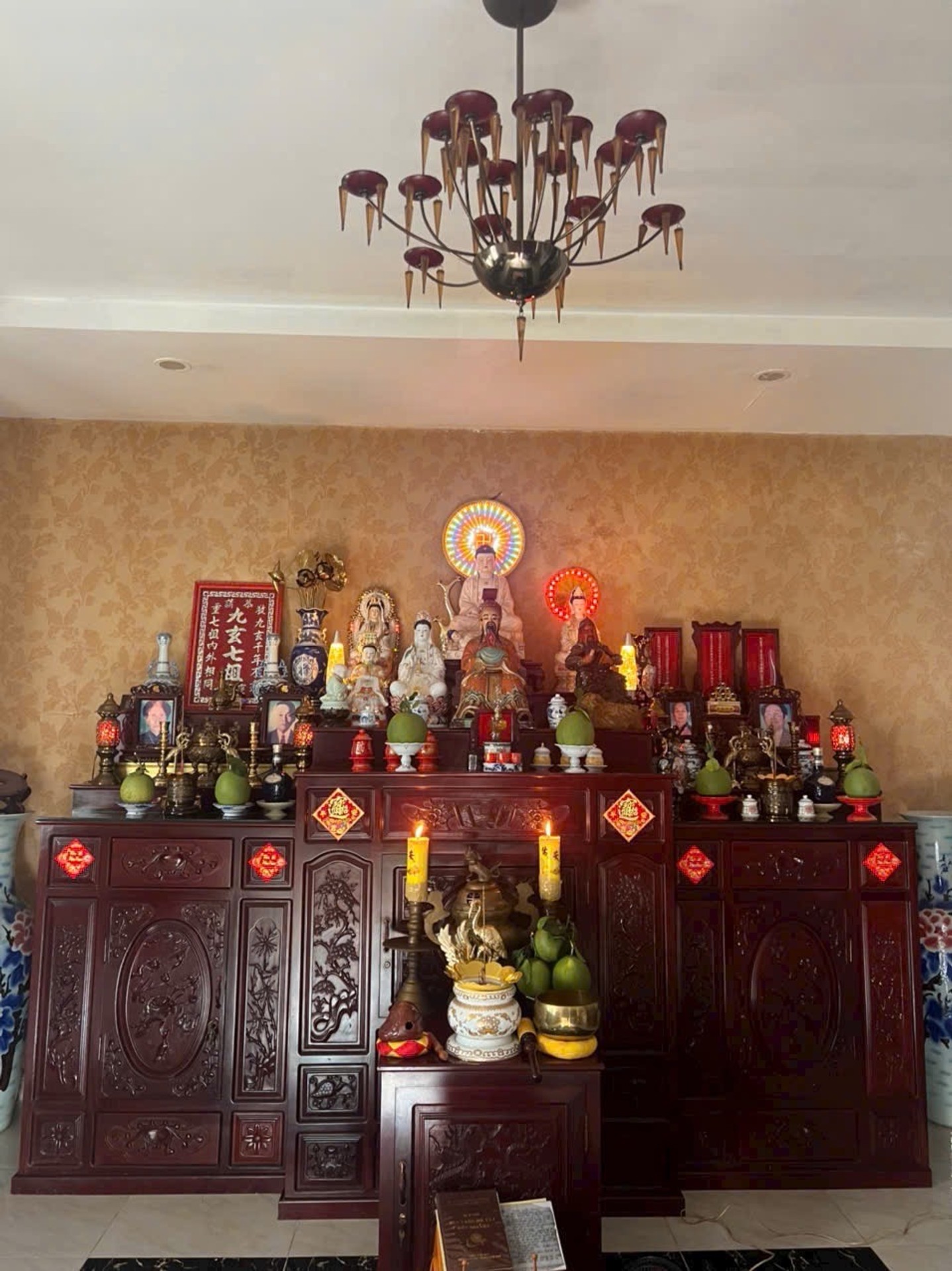 Biệt thự góc đắt giá tại Tân Hưng, giảm sâu còn 39 tỷ