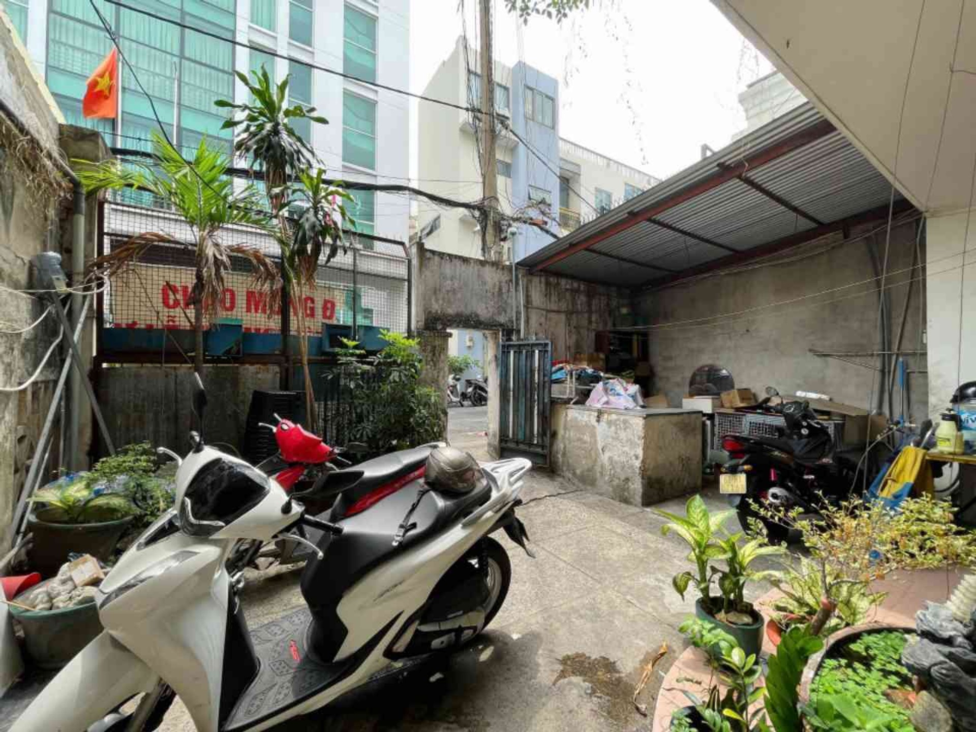 Căn Hộ Tiện Nghi Gần Đại Học, Giá Hấp Dẫn
