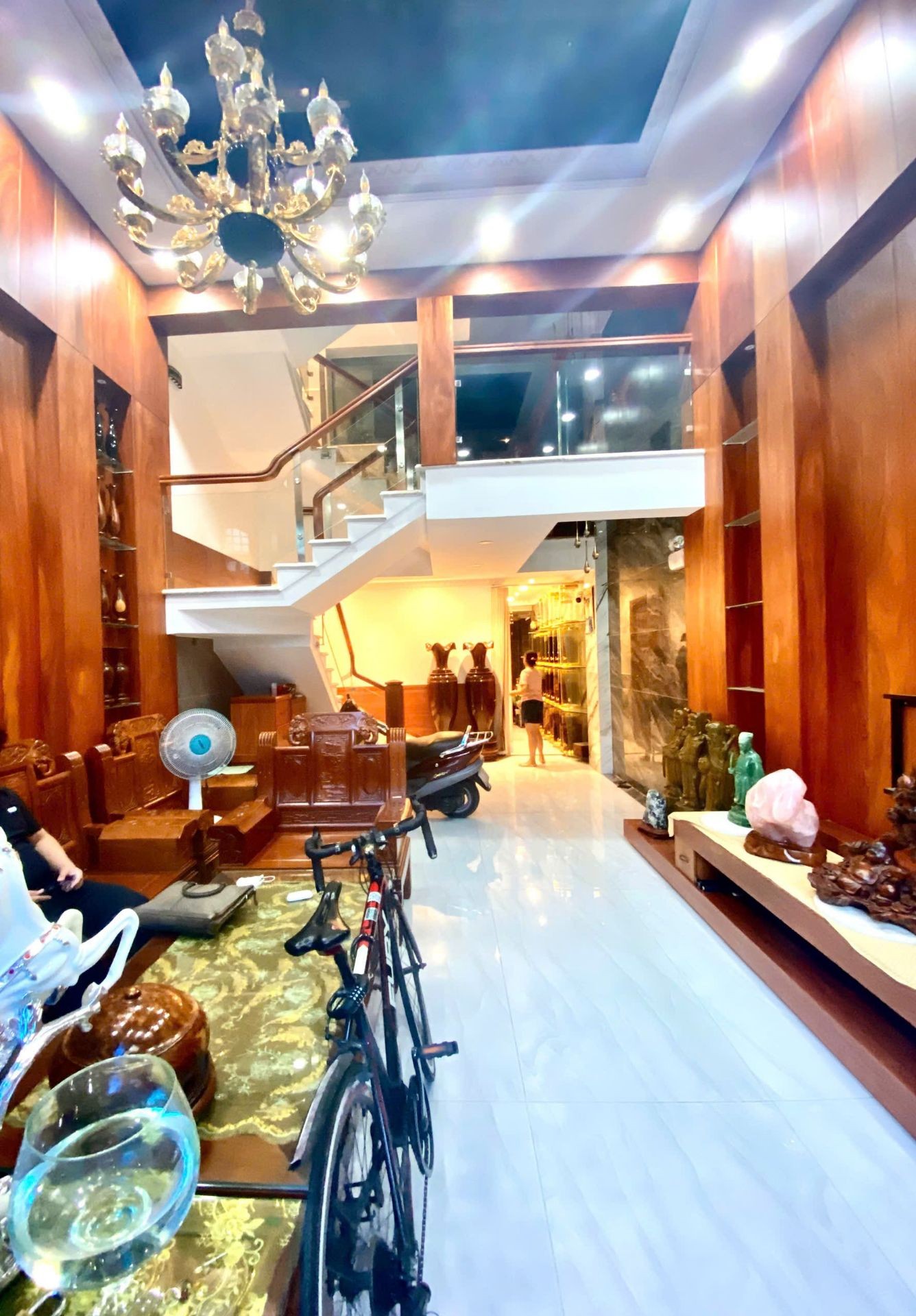 Bán nhà 5 tầng rộng 65m2 Gò Vấp, giá tốt còn 8.6 tỷ