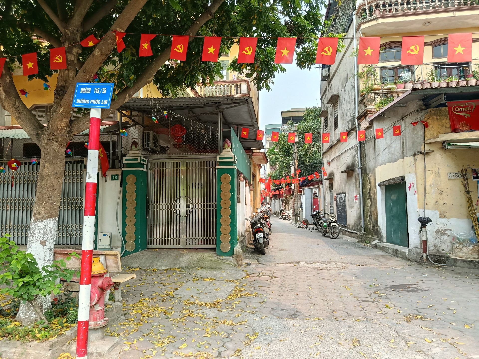 Bán 68m2 ô tô vào đất ở phúc lợi hà nội