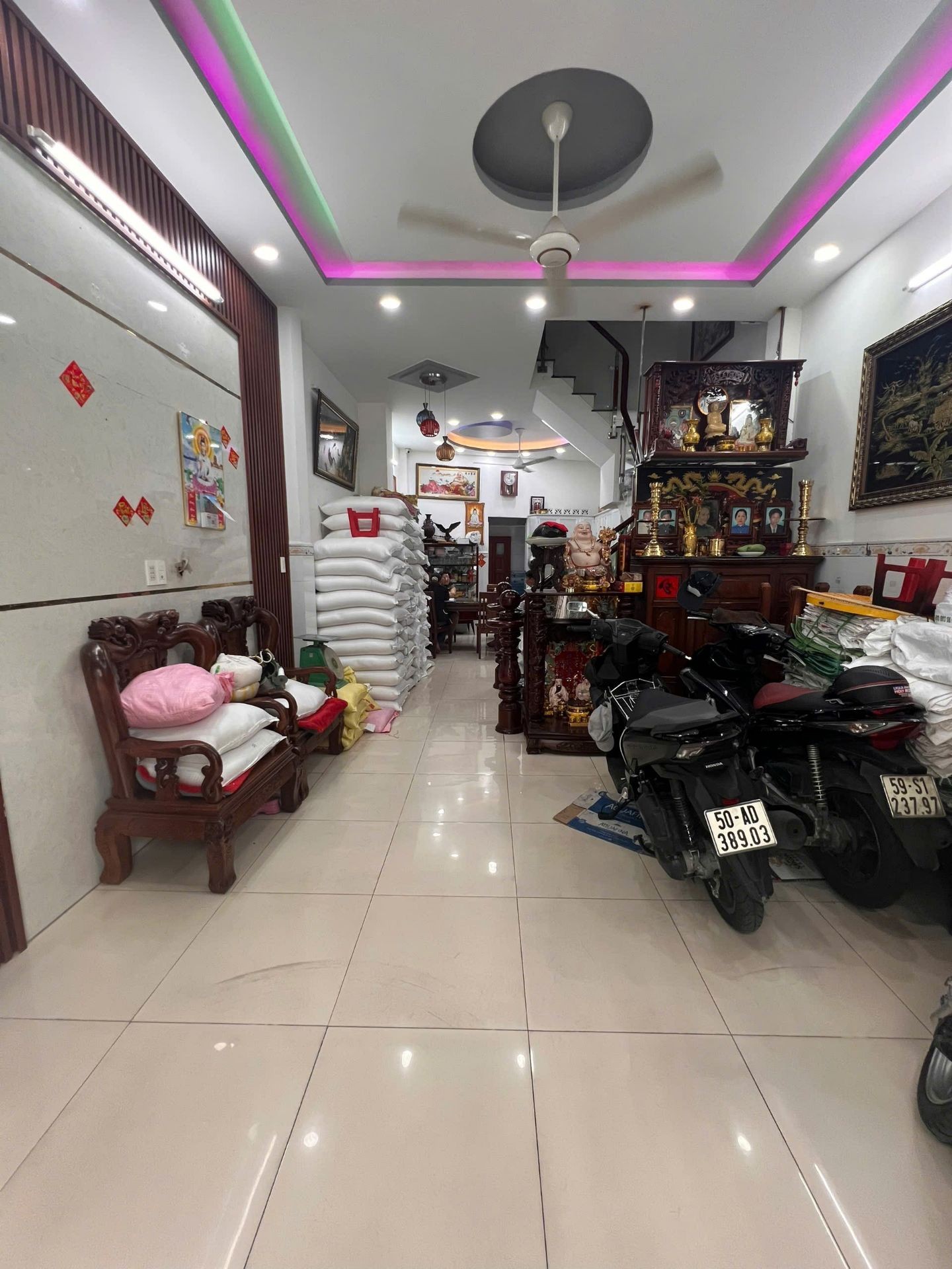 Bán nhà riêng 4 tầng tại xã Trung Chánh, gần Ngã tư Trung Chánh, giá 4,35 tỷ