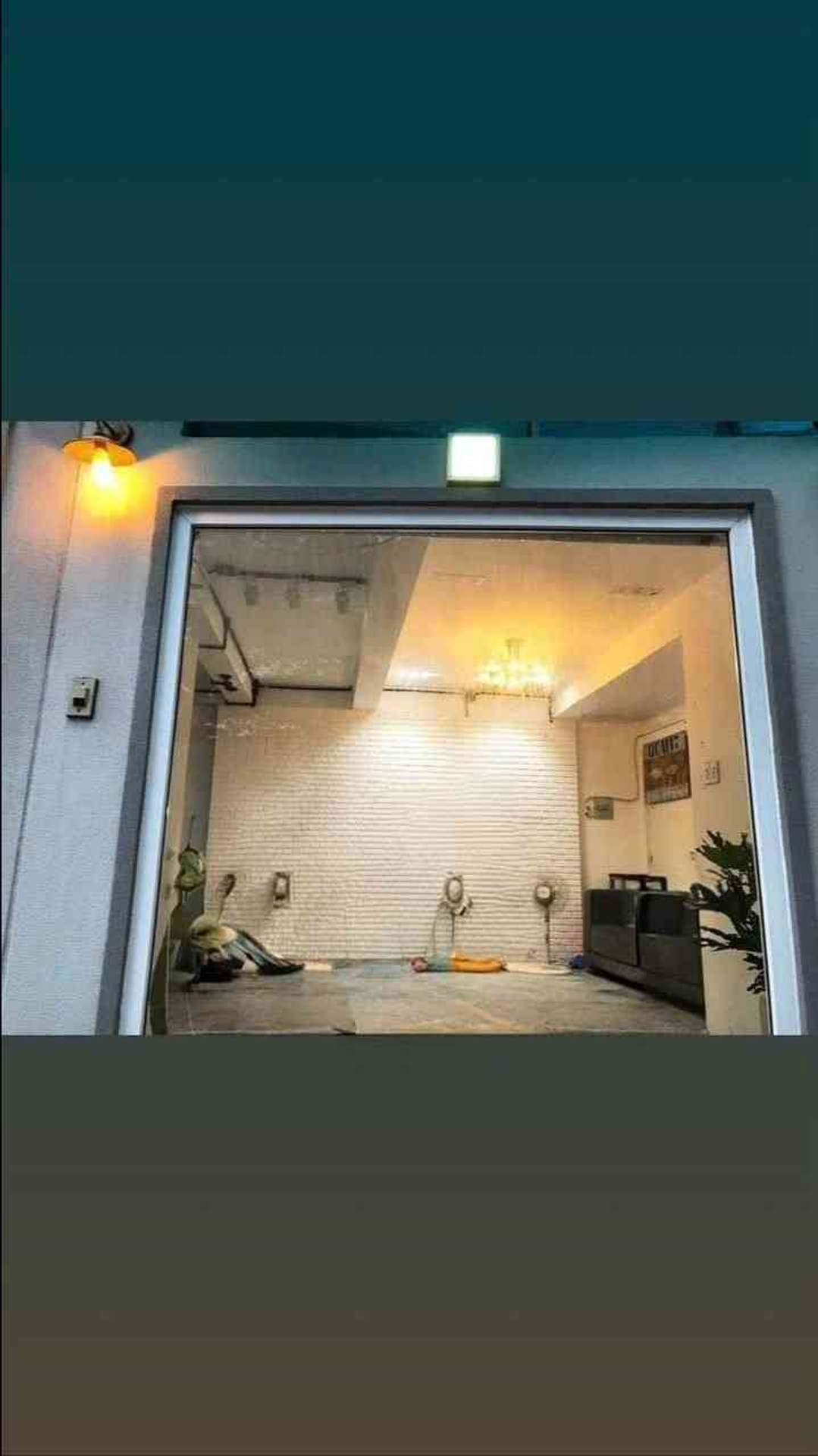 CĂN GÓC 3 MẶT TIỀN, DÒNG TIỀN ỔN ĐỊNH, SÂN TRƯỚC NHÀ 4-5M. CÁCH MẶT TIỀN TẦM 30M