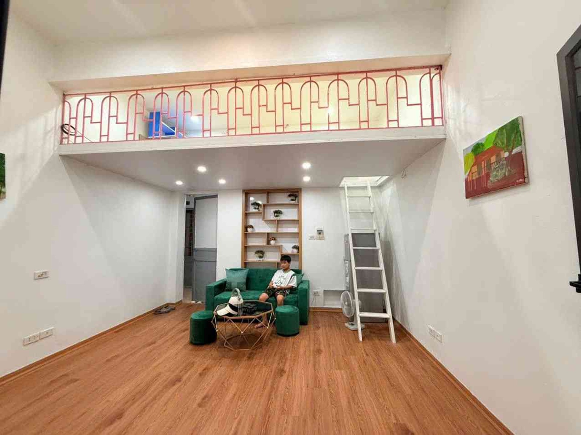 Bán căn hộ tầng 3 tại Triều Khúc, Thanh Xuân, diện tích 17m2, pháp lý sổ đỏ