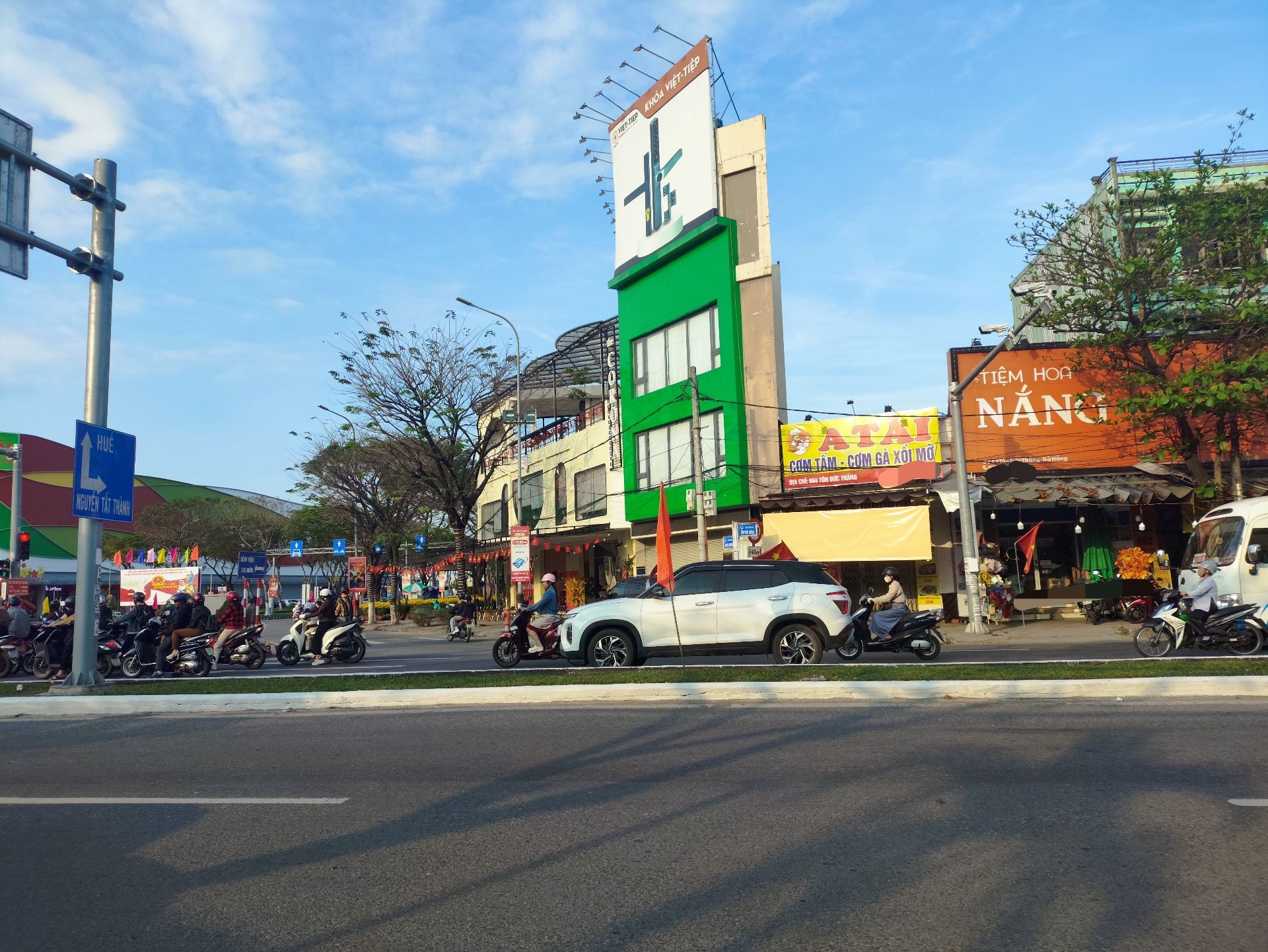 Cơ hội vàng sở hữu nhà mặt phố lô góc kinh doanh đỉnh tại Đà Nẵng