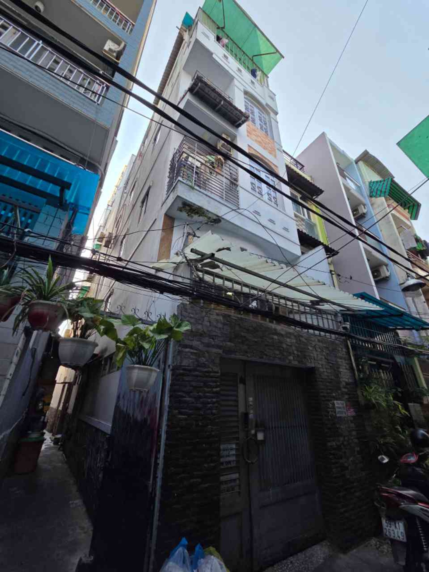Nhà phố kinh doanh siêu lợi nhuận tại trung tâm quận 10