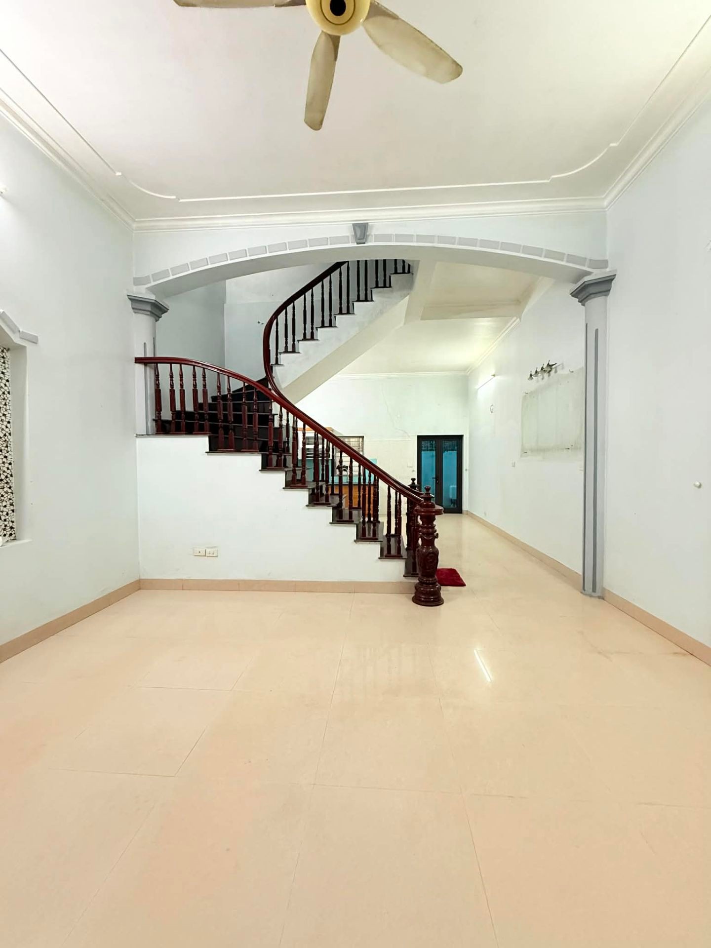 Nhà 3 Tầng Mặt Ngõ Ô Tô, Giá Tốt Nhất Tại Đàm Quang Trung