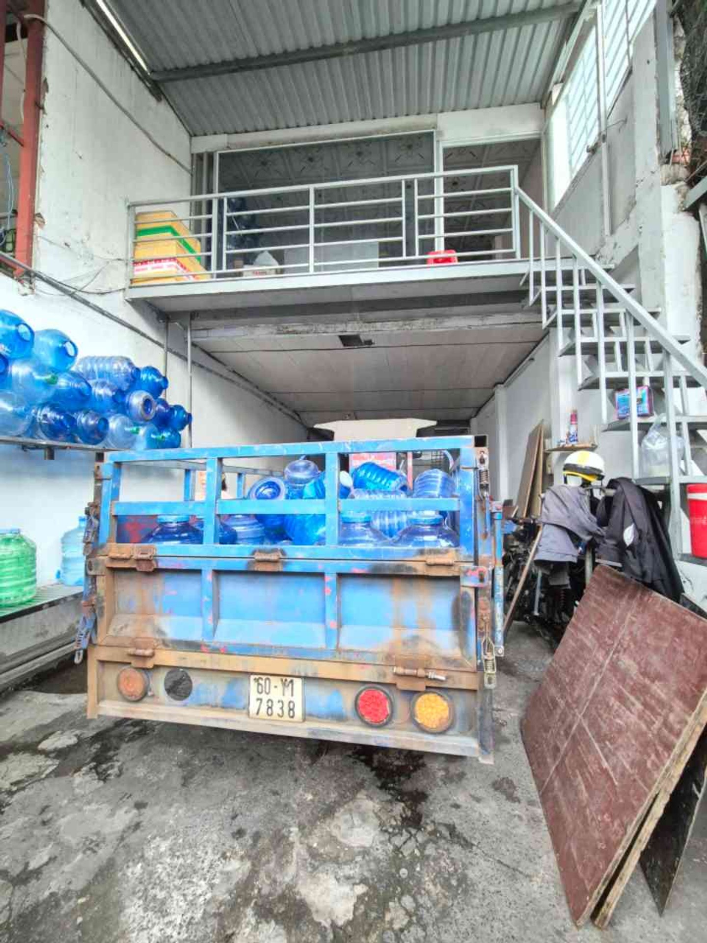 🏡 BÁN ĐẤT TẶNG NHÀ CẤP 4 QUẬN 12 – 102M² – HẺM Ô TÔ TRÁNH – THÔNG QUỐC LỘ 1A – SỔ VUÔNG – CHỈ 5.5