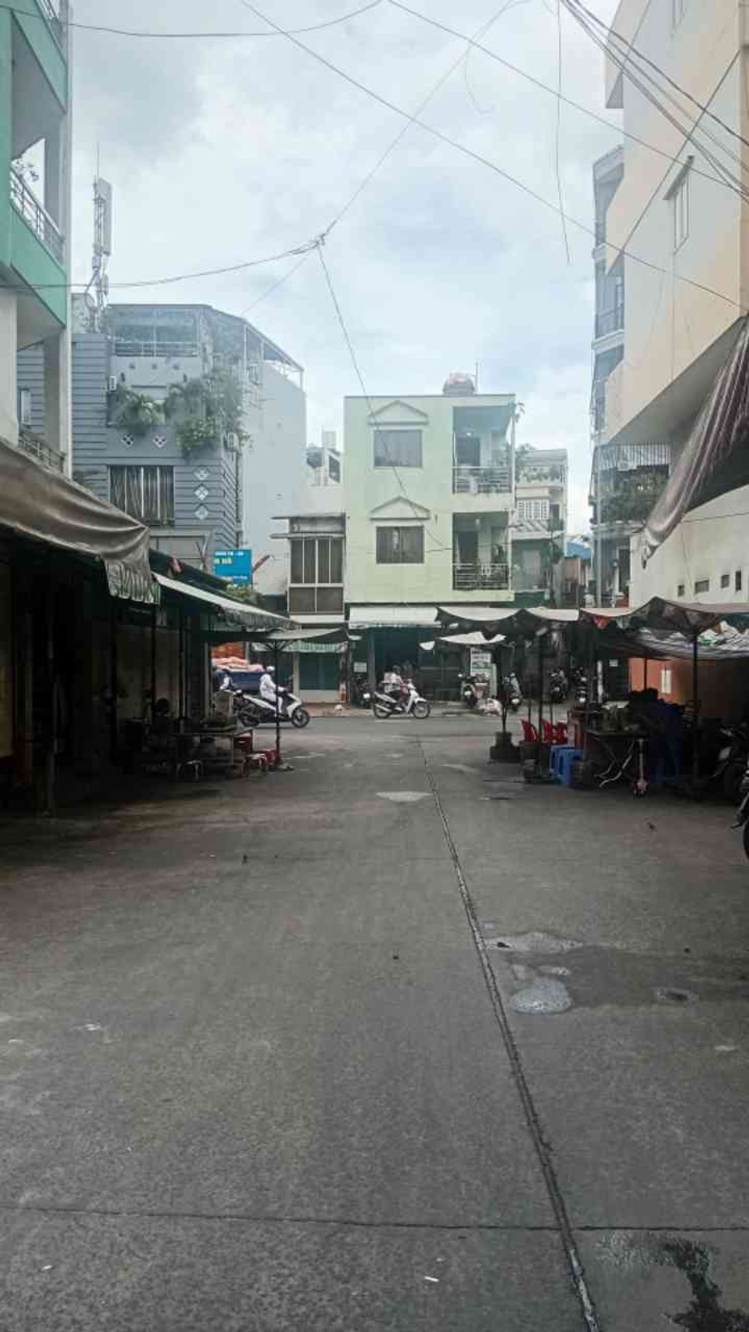 Nhà đẹp 4 tầng trung tâm Quận 10, hẻm xe hơi thông