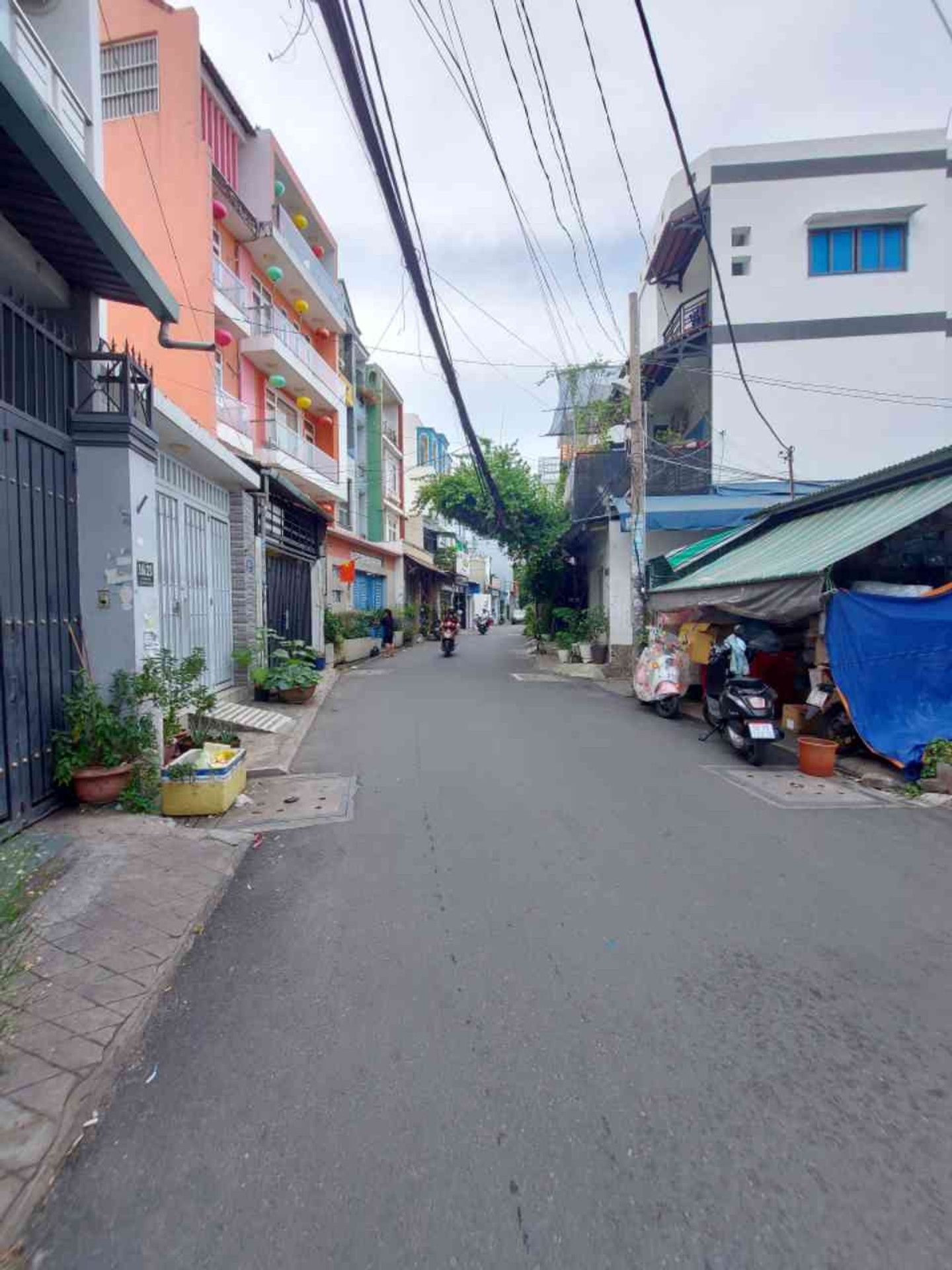 Nhà rộng tặng đất, đầu tư siêu lợi ngay Tây Thạnh