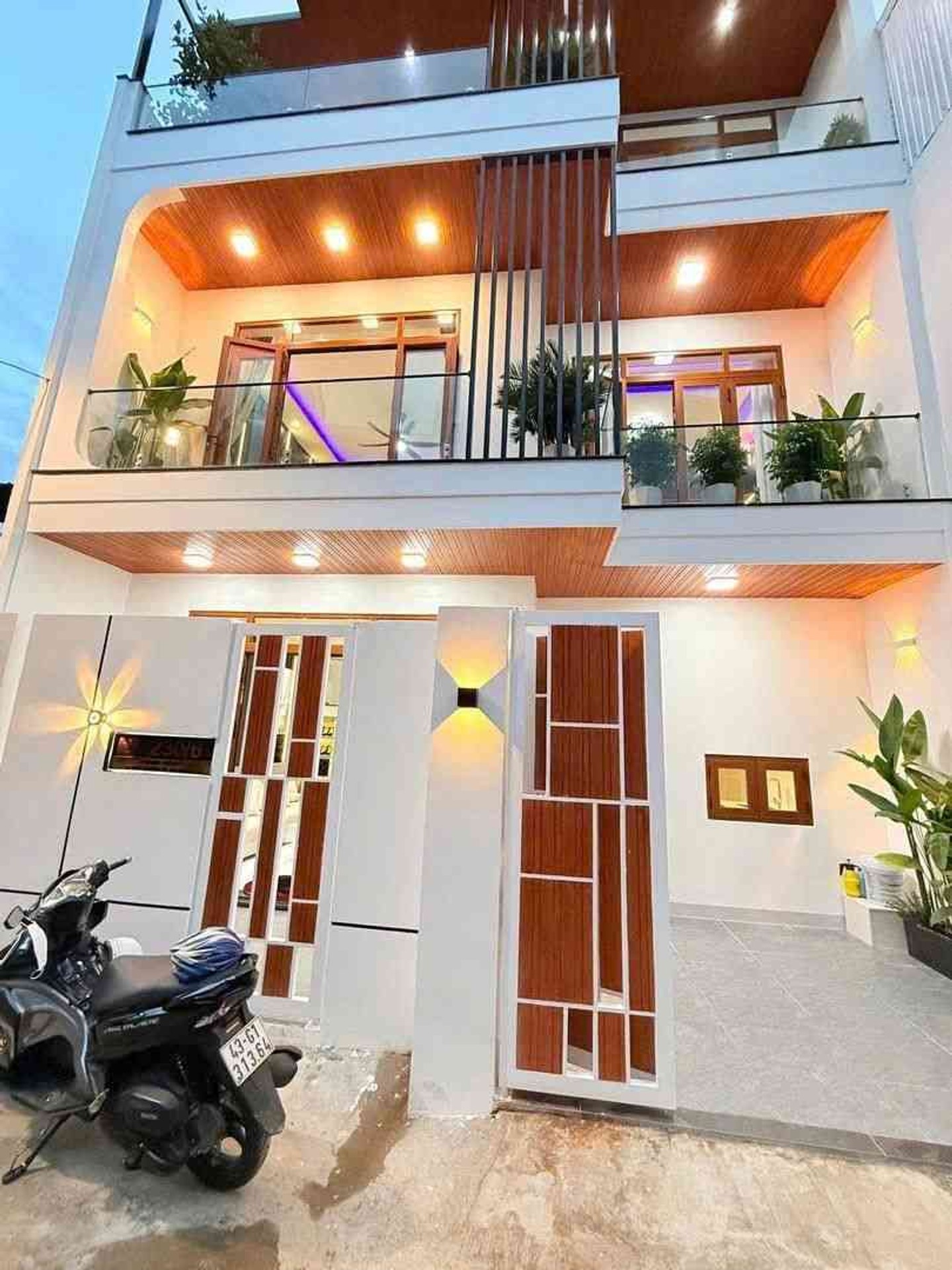 Cơ hội sở hữu nhà 3 tầng kiệt ô tô Tôn Đức Thắng, giá tốt cực hiếm