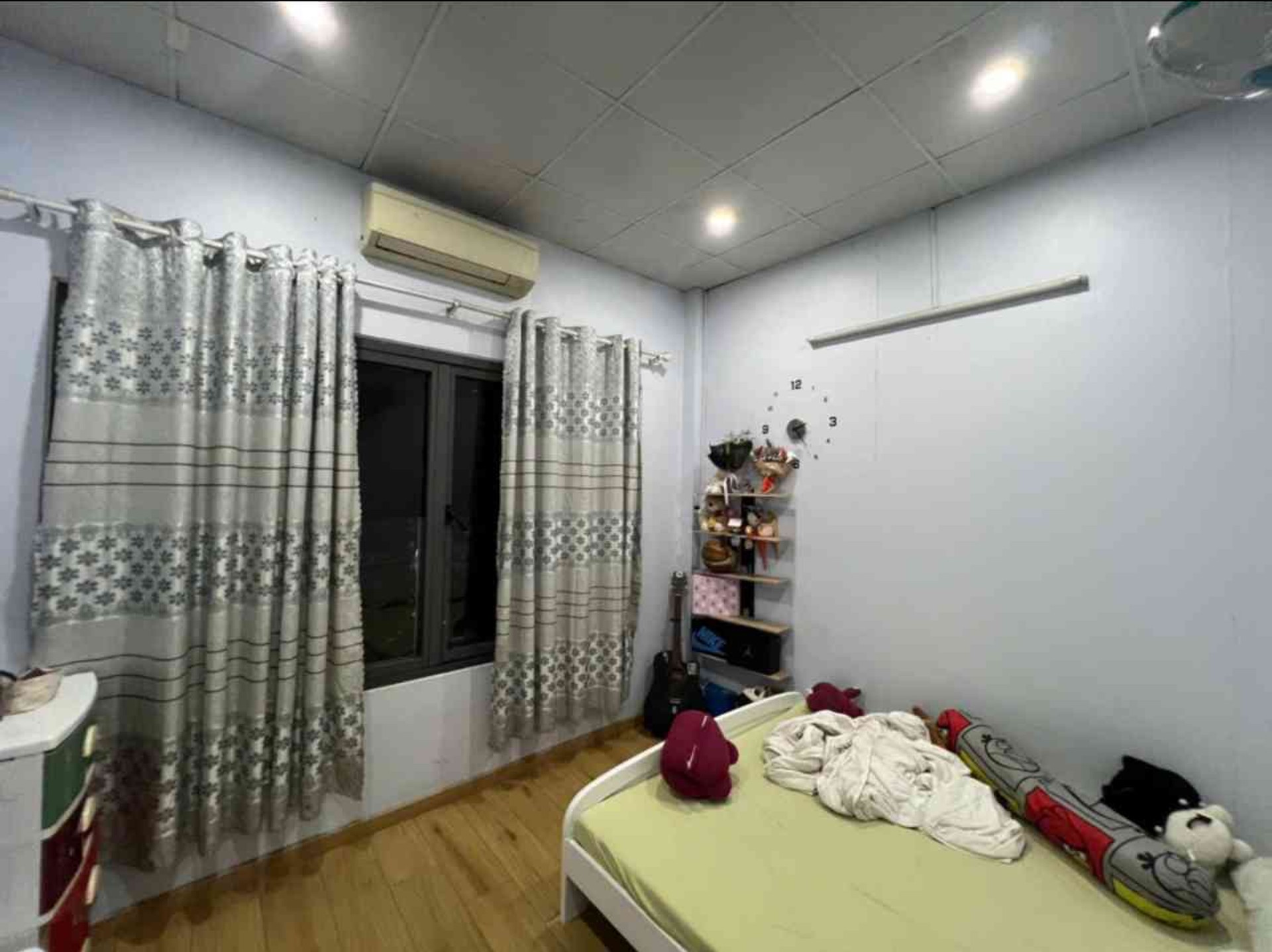 Nhà 2 Tầng Rộng Rãi Gần Vivo City Quận 7, Tận Hưởng Tiện Ích Đỉnh