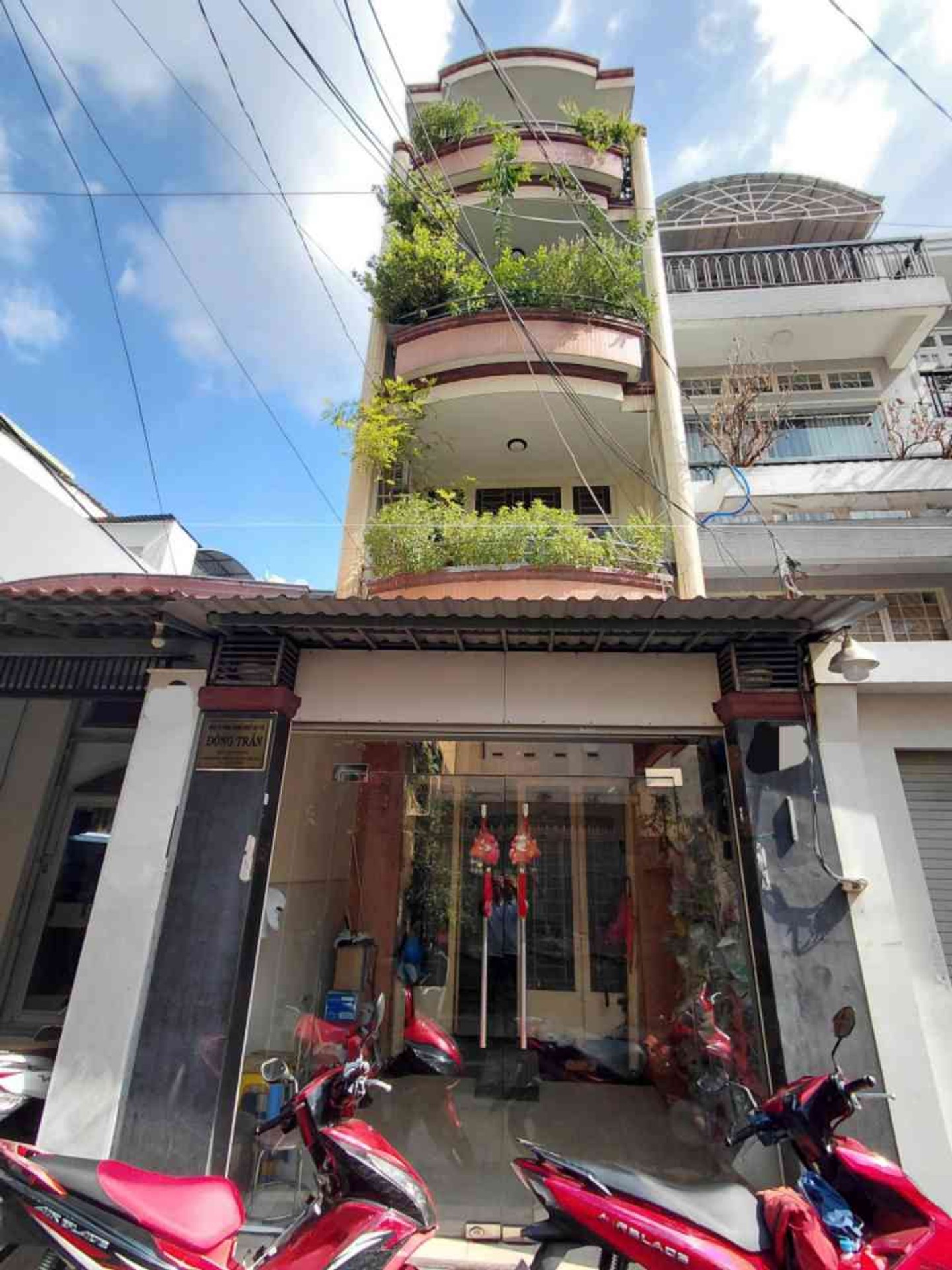 Bán nhà riêng 4 tầng quận Tân Bình, 5 phòng ngủ, giá 11,5 tỷ