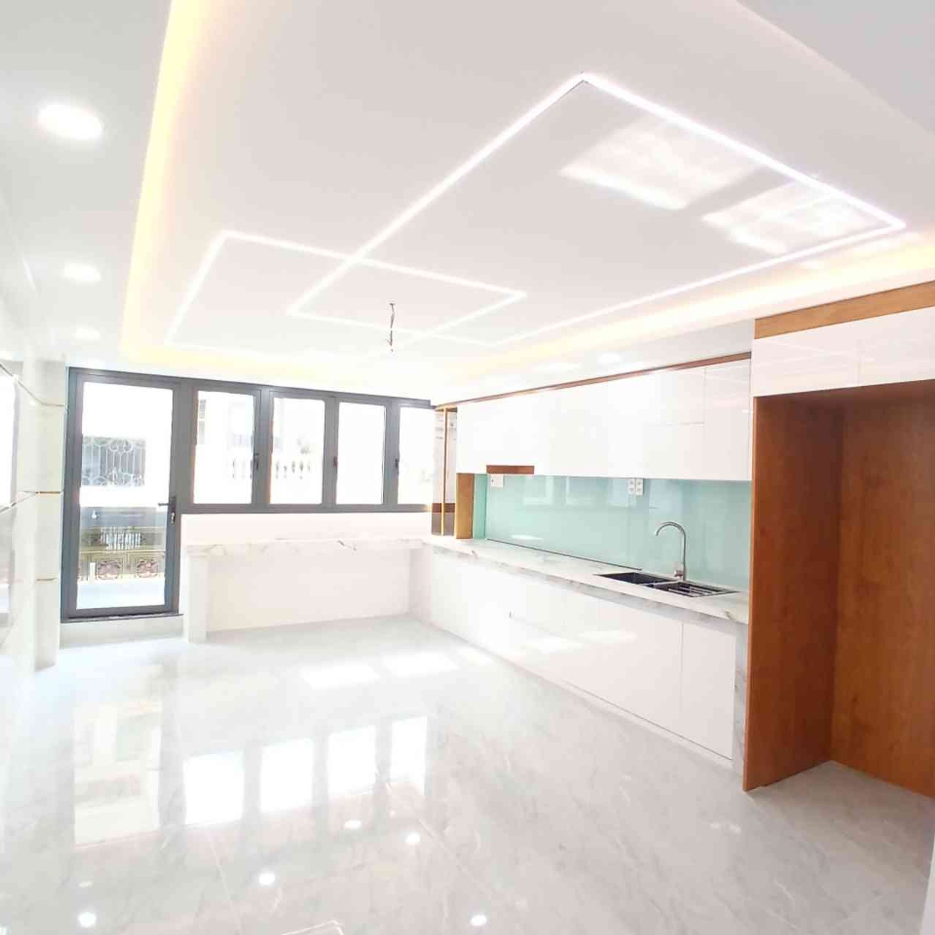 Bán nhà riêng 5 tầng-73m2-Lê văn quới-phường Bình Trị Đông, TP.HCM, có thang máy, giá 11.85 tỷ