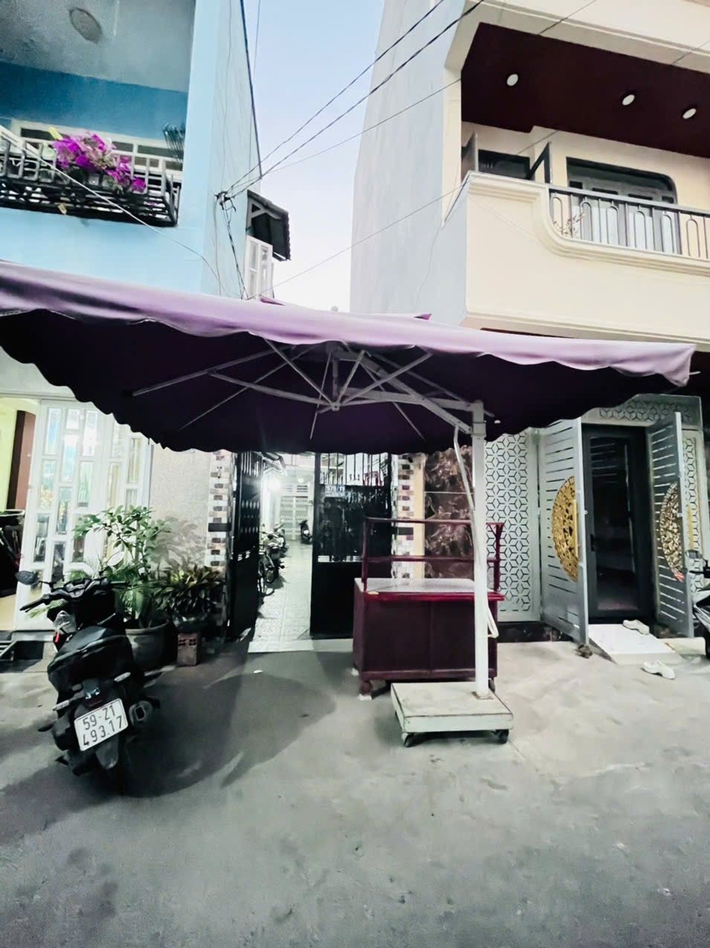 Chính chủ giảm mạnh nhà hẻm xe tải Quang Trung, sổ vuông đẹp