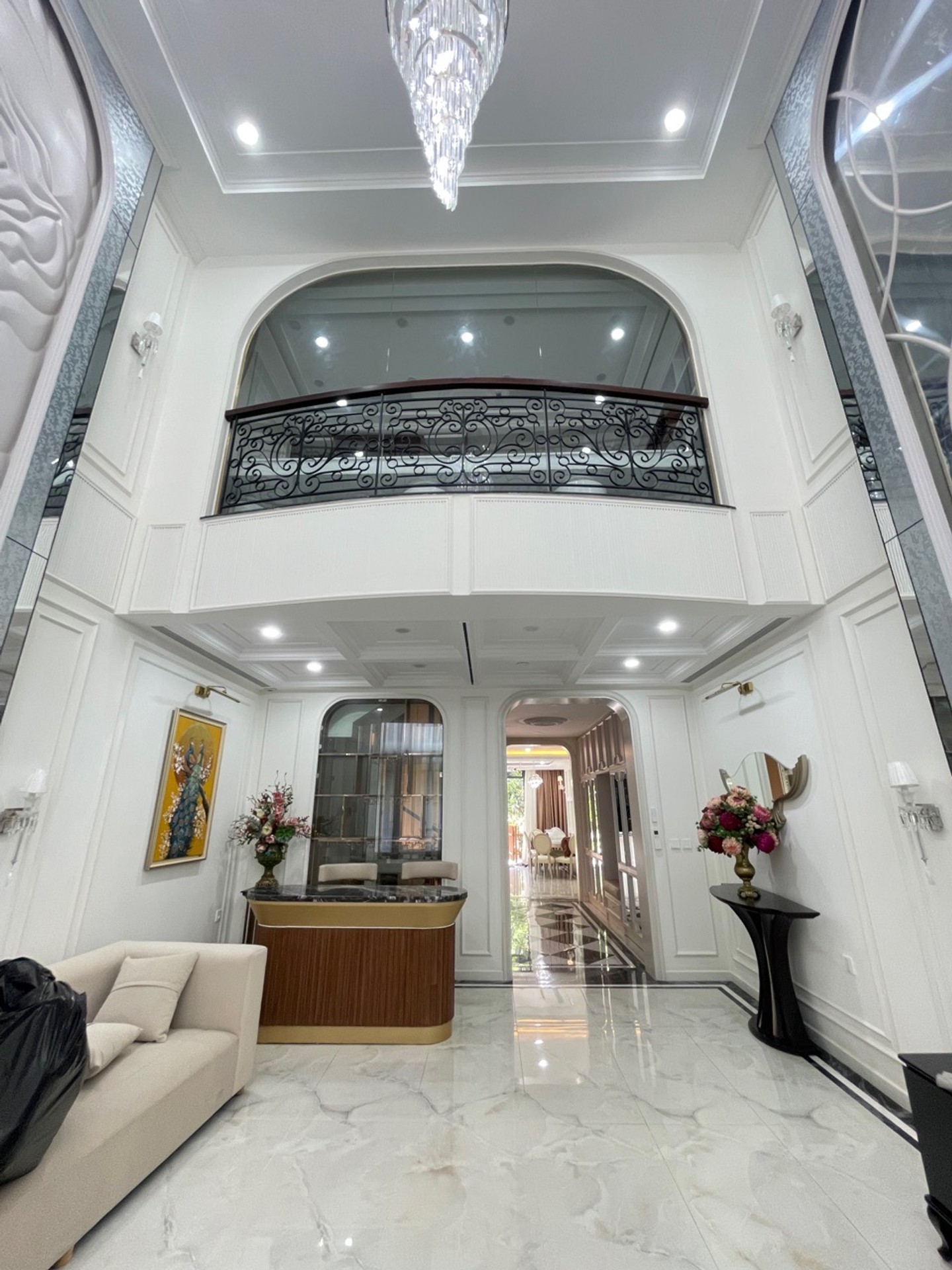 Căn hộ cao cấp Celedon City, Bờ Bao Tân Thắng Tân Phú có hầm 5 tầng
