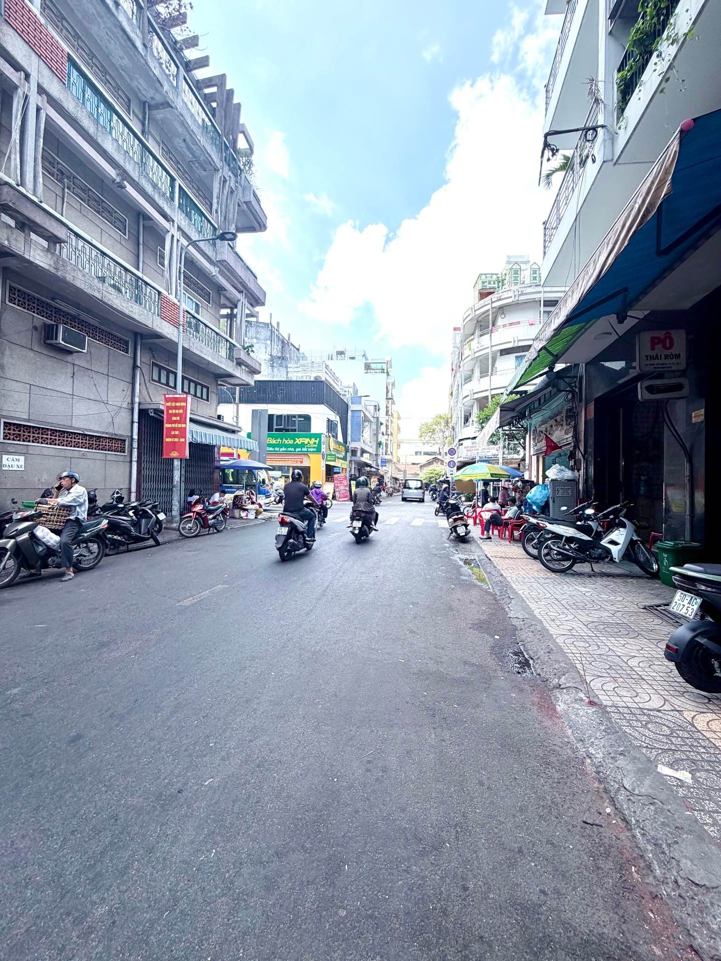 Nhà mặt phố trung tâm Quận 5, mặt tiền rộng, cơ hội đầu tư vàng