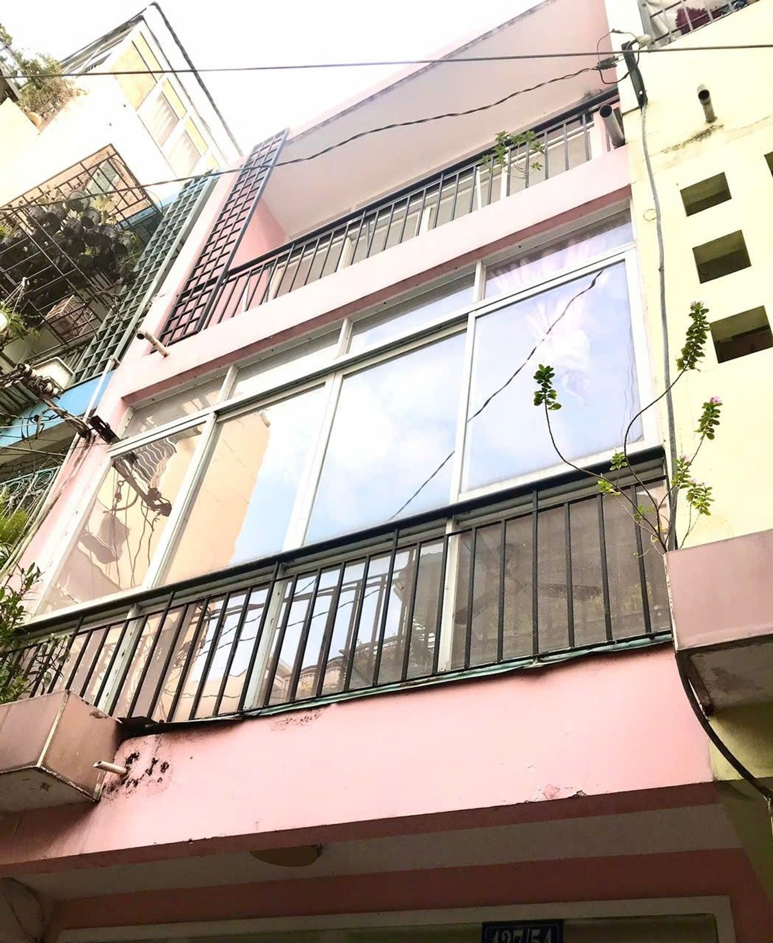 NHÀ 3 TẦNG – NGAY NGÃ TƯ BẢY HIỀN – TÂN BÌNH – GIÁ TỐT CHỈ NHỈNH 5 TỶ