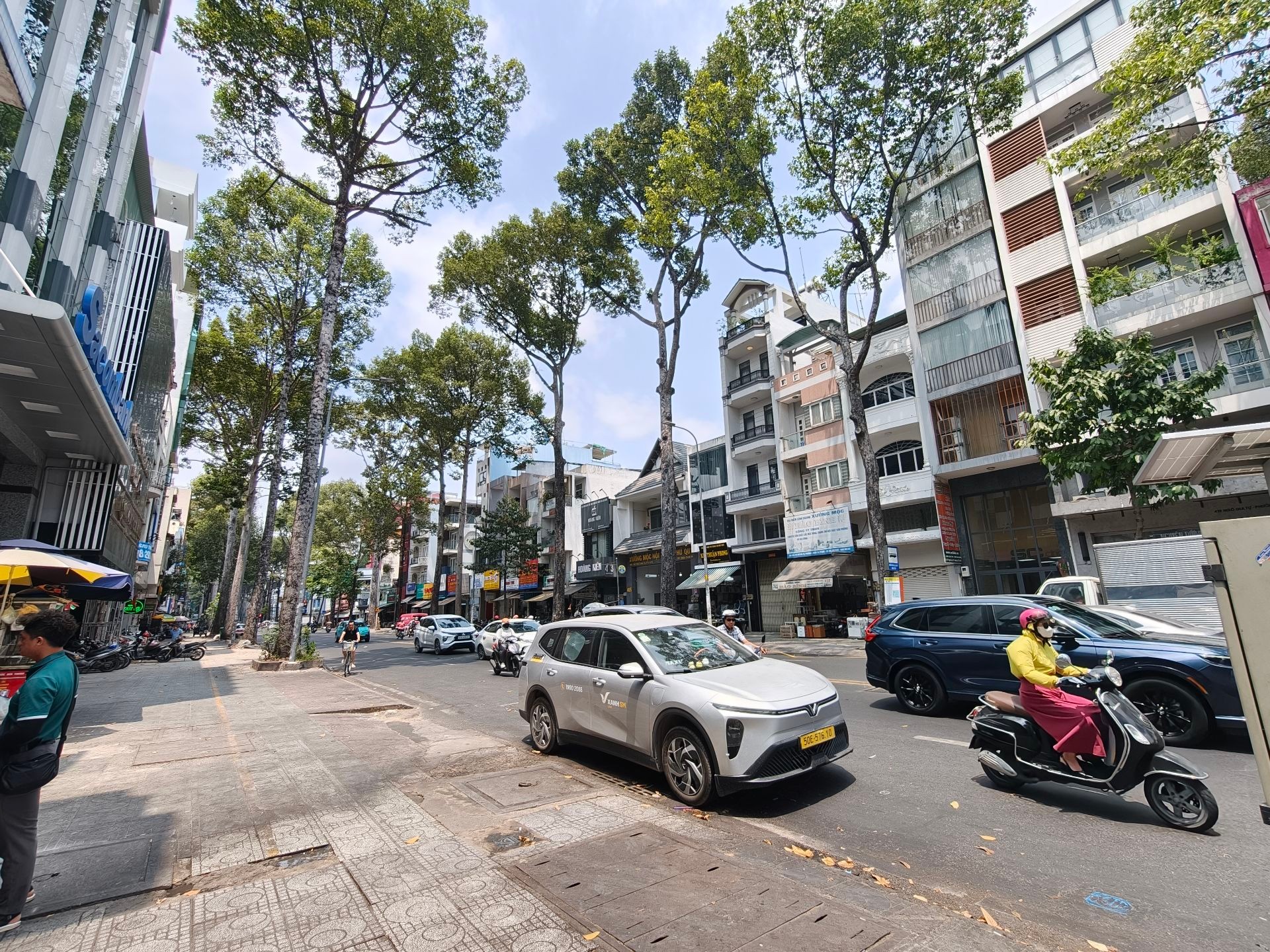 Giảm Sốc Nhà Mặt Phố Ngô Gia Tự, Giá Tốt Không Nên Bỏ Lỡ