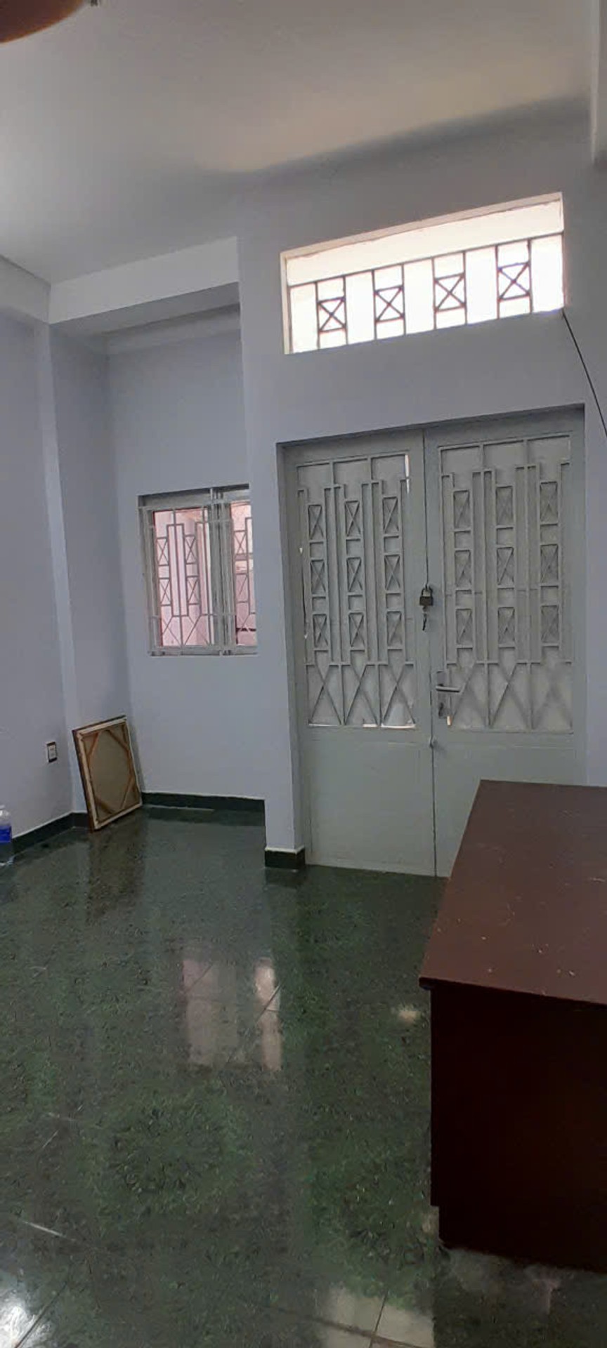 Nhà đúc kiên cố, giá sốc quận 10, gần Ngô Gia Tự