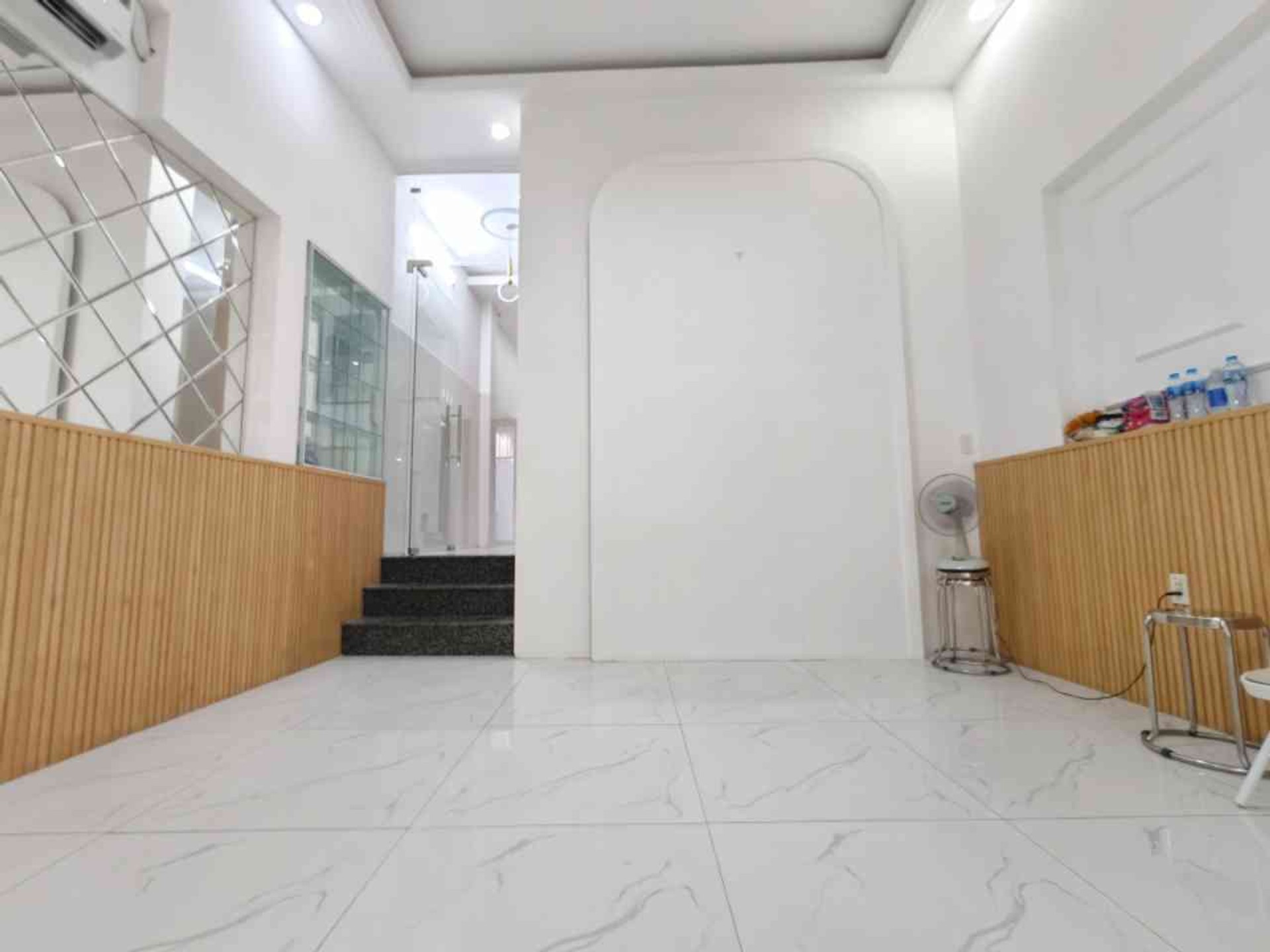 Nhà mặt phố siêu hiếm 4 tầng 77m² - Giá hấp dẫn chốt ngay