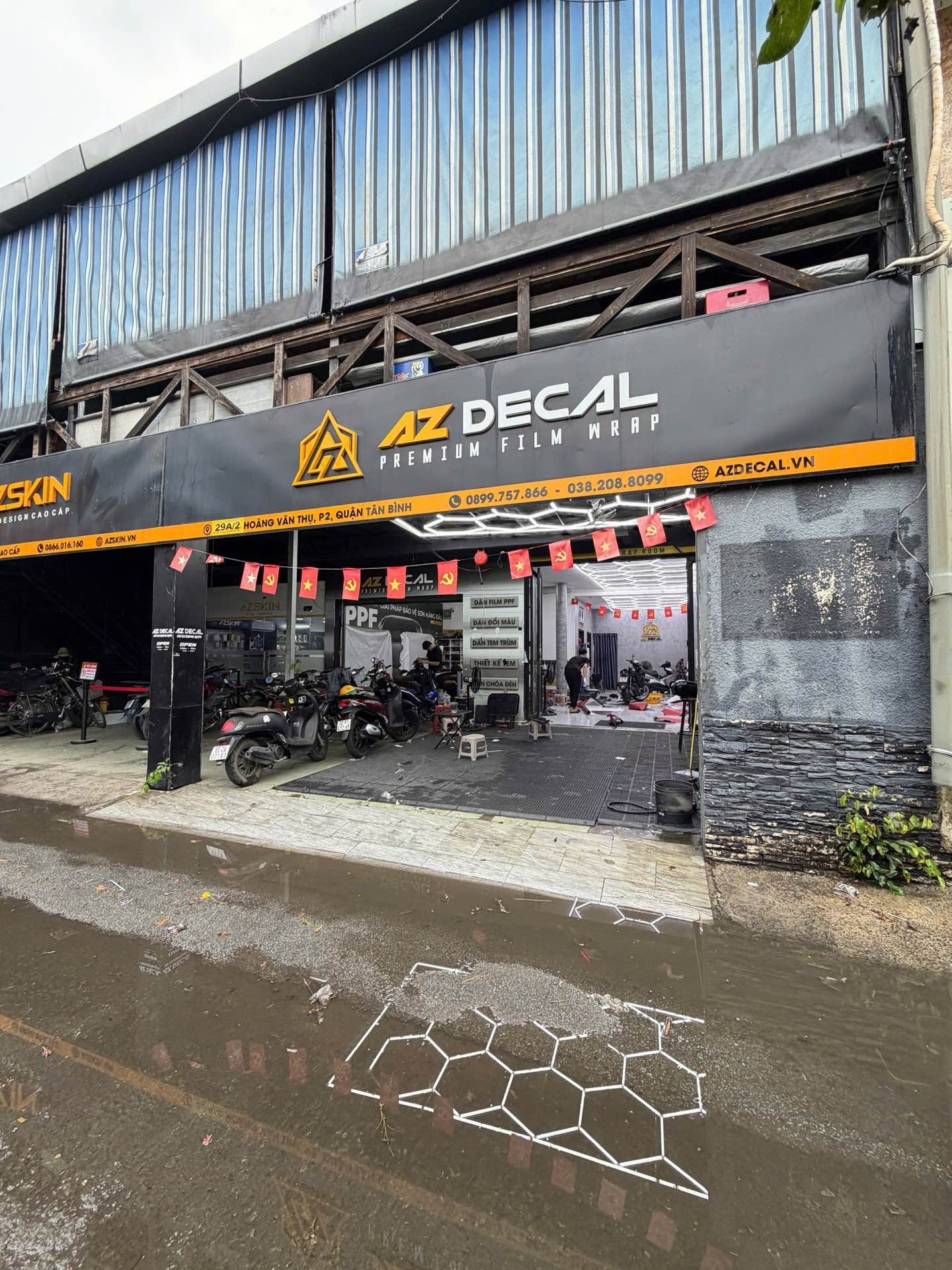 Bán nhà riêng 2 tầng diện tích 268m2 hẻm ôtô gần công viên Hoàng Văn Thụ Tân Bình